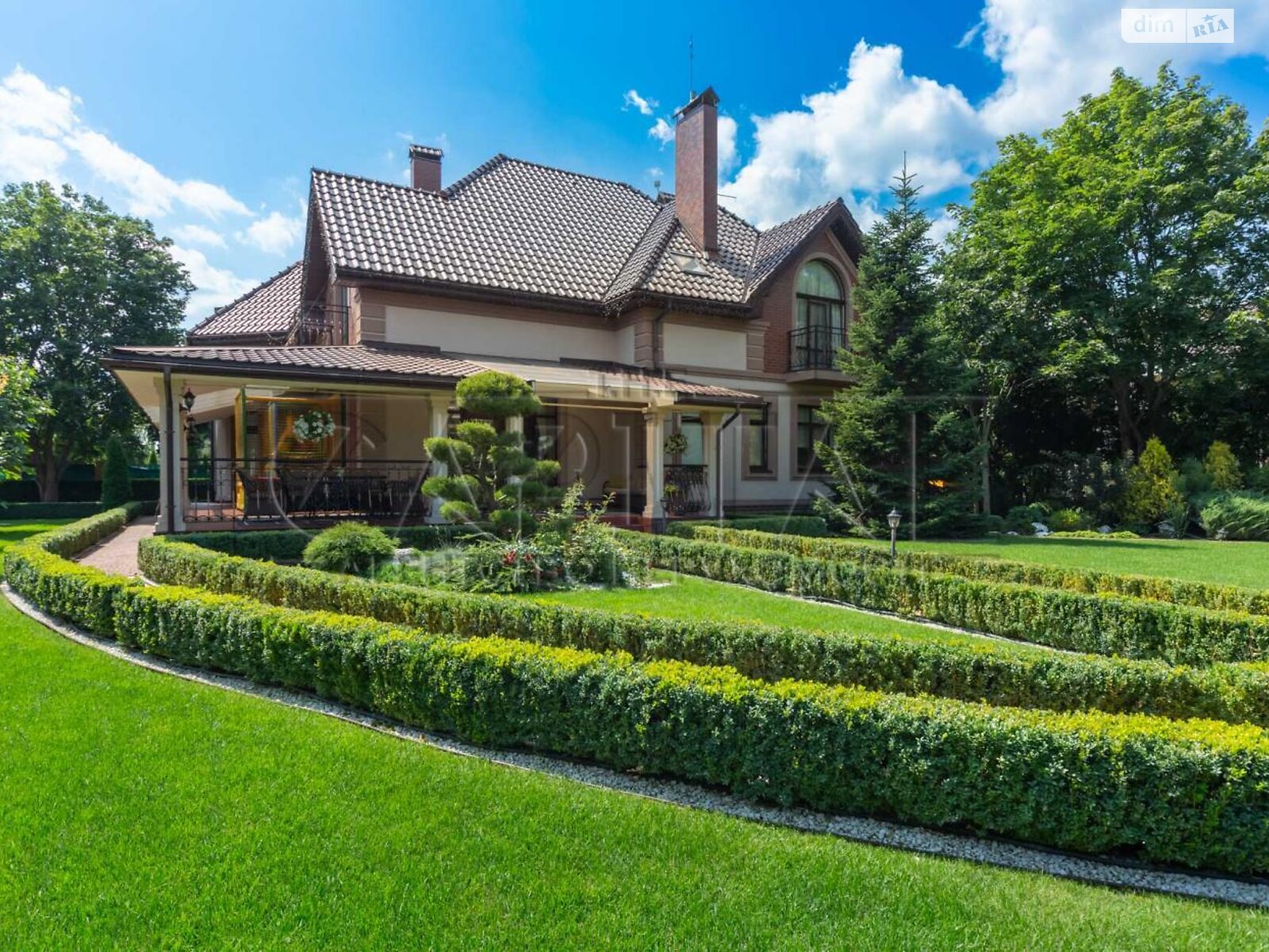 двухэтажный дом с верандой, 380 кв. м, кирпич. Сдается помесячно в Вишенки фото 1 двухэтажный дом с верандой, 380 кв. м, кирпич. Сдается помесячно в Вишенки фото 1