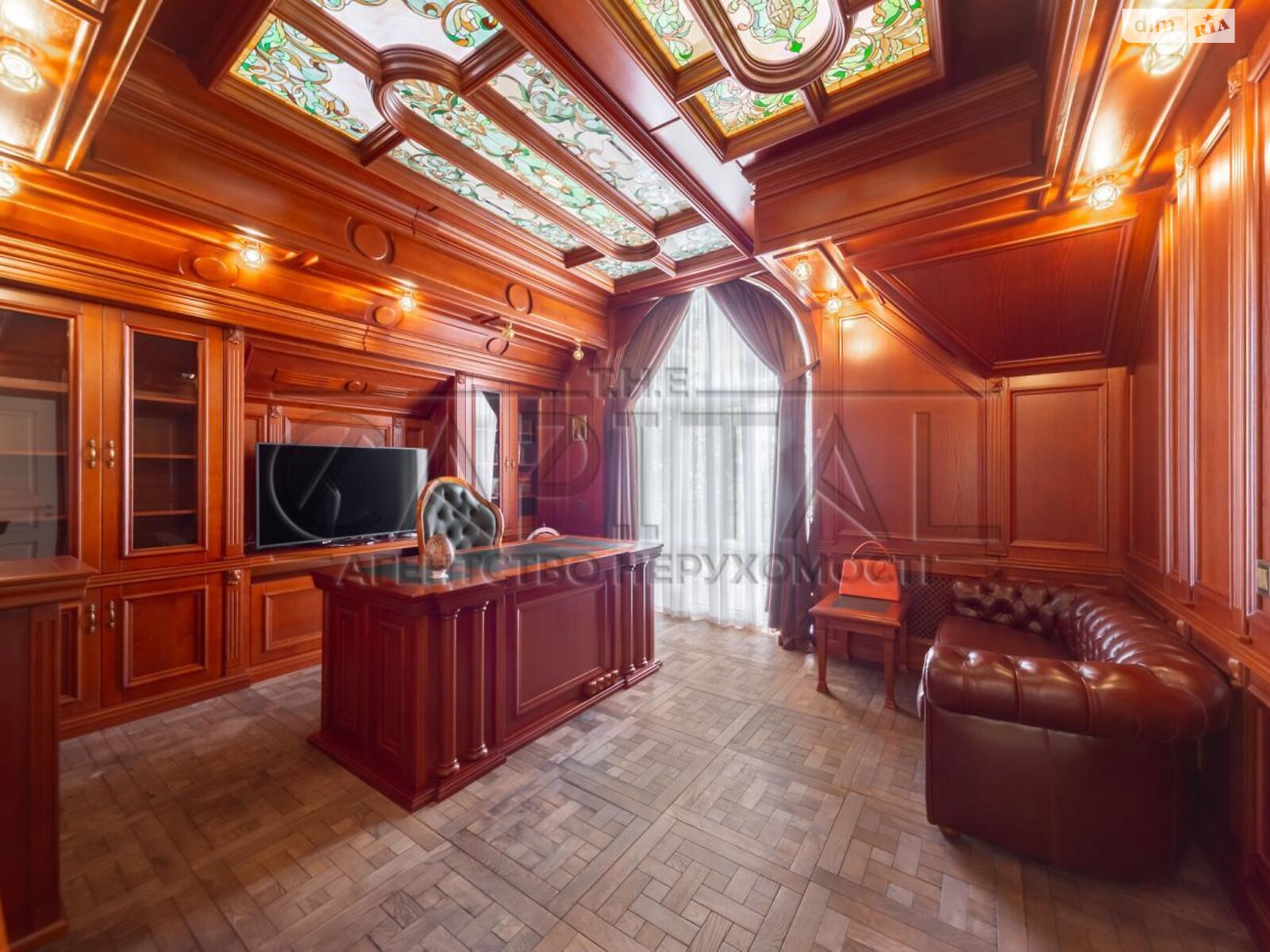 двухэтажный дом с верандой, 380 кв. м, кирпич. Сдается помесячно в Вишенки фото 1 двухэтажный дом с верандой, 380 кв. м, кирпич. Сдается помесячно в Вишенки фото 1