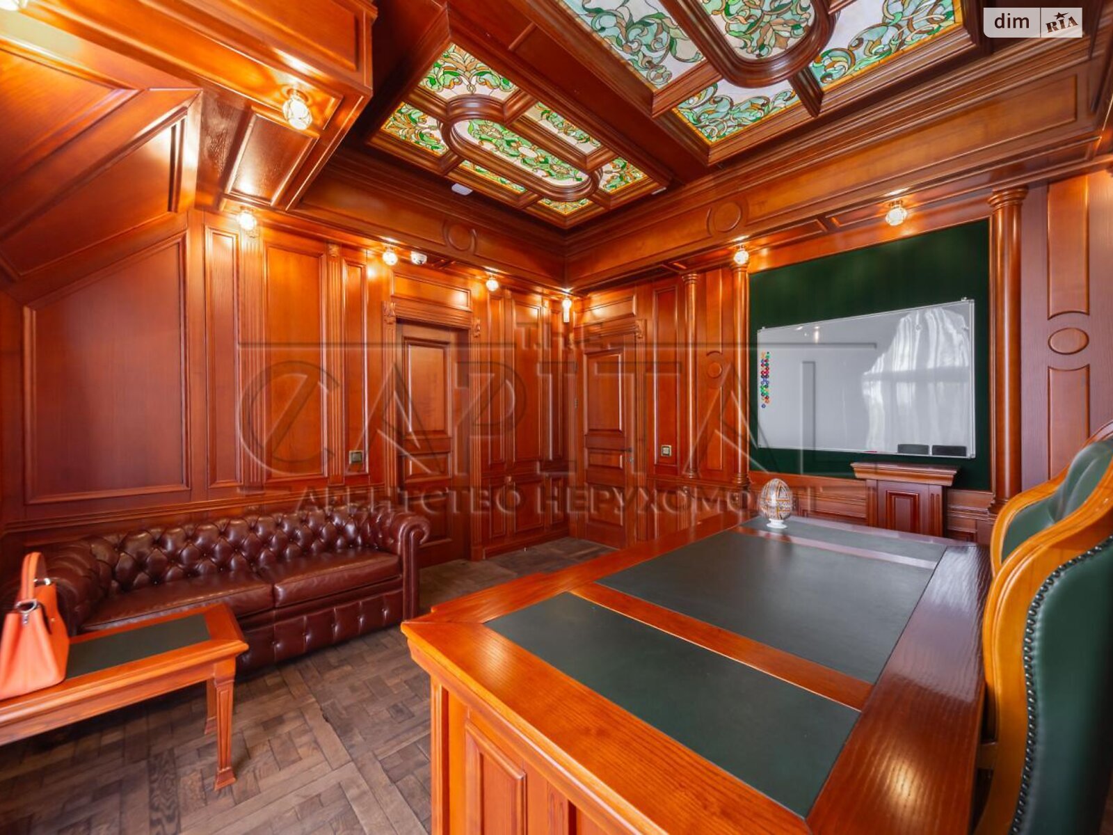 двухэтажный дом с верандой, 380 кв. м, кирпич. Сдается помесячно в Вишенки фото 1 двухэтажный дом с верандой, 380 кв. м, кирпич. Сдается помесячно в Вишенки фото 1