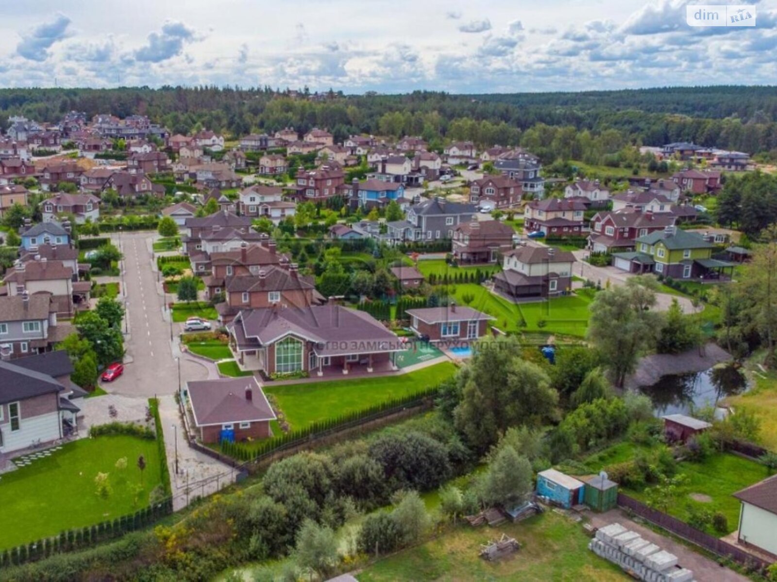 одноповерховий будинок, 350 кв. м, кирпич. Здається помісячно в Віті-Поштовій фото 1