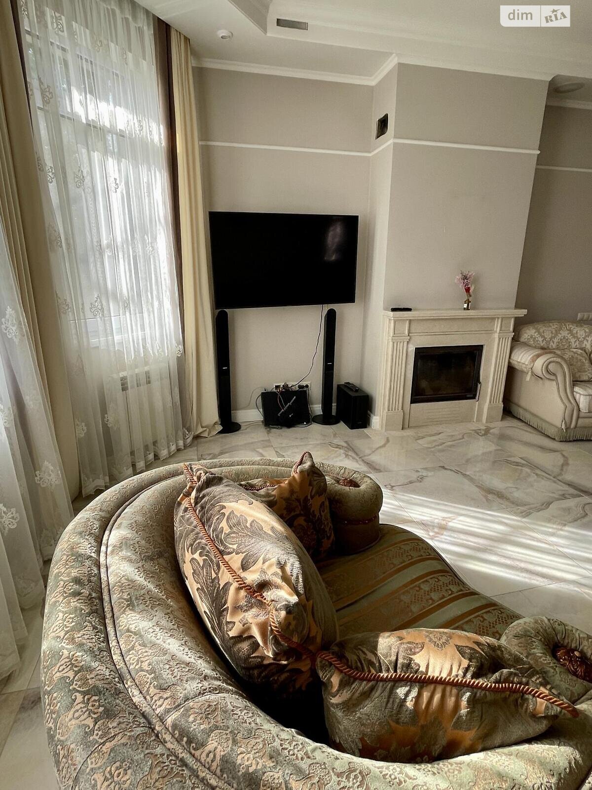двоповерховий будинок з балконом, 242 кв. м, цегла. Здається помісячно в Віті-Поштовій фото 1 двоповерховий будинок з балконом, 242 кв. м, цегла. Здається помісячно в Віті-Поштовій фото 1