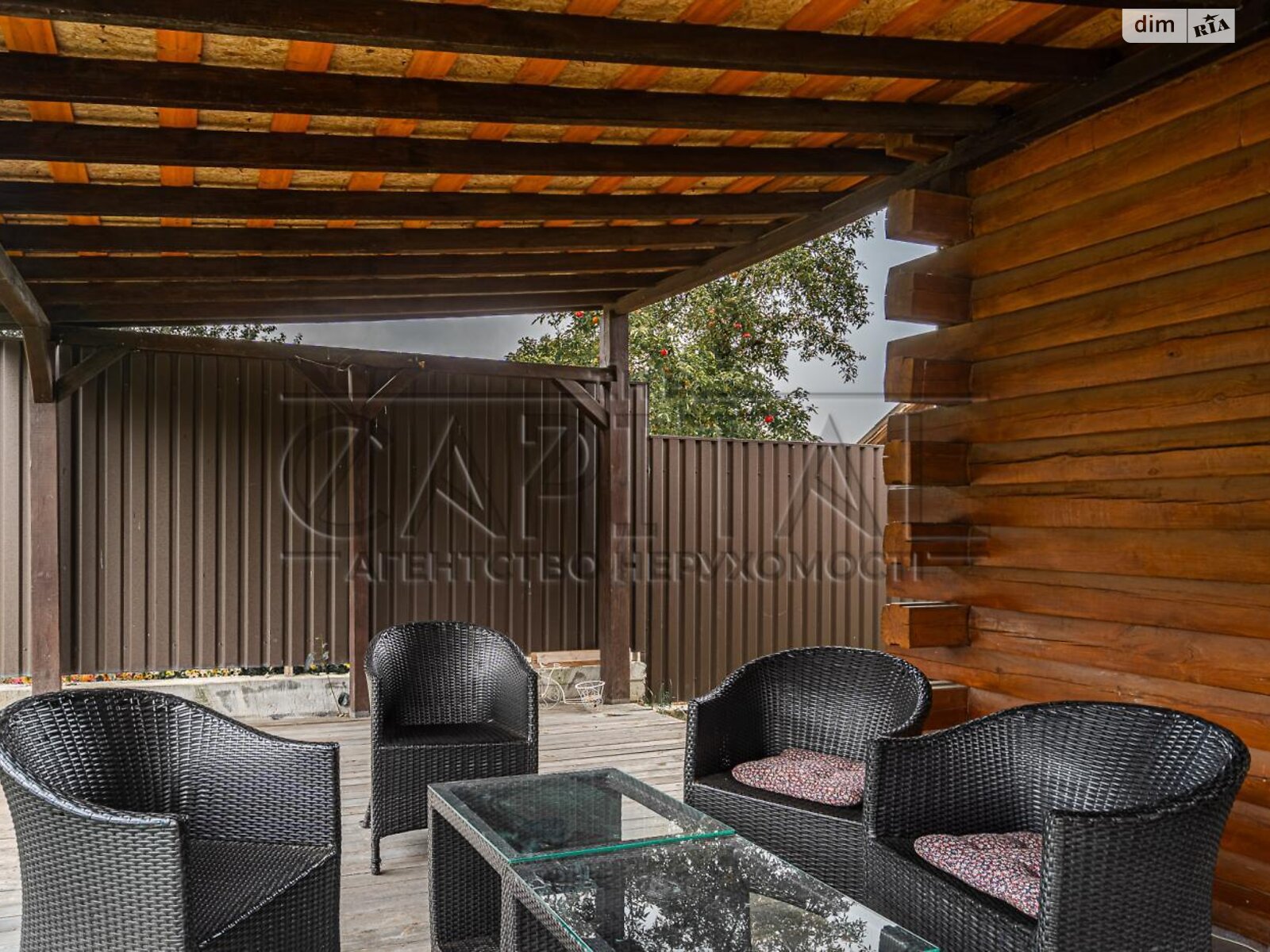 двухэтажный дом с верандой, 160 кв. м, кирпич. Сдается помесячно в Вите-Почтовой фото 1