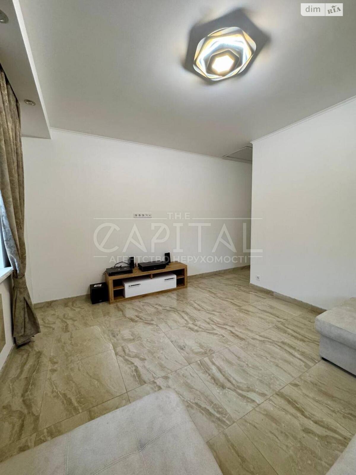 одноповерховий будинок з верандою, 110 кв. м, цегла. Здається помісячно в Віті-Поштовій фото 1