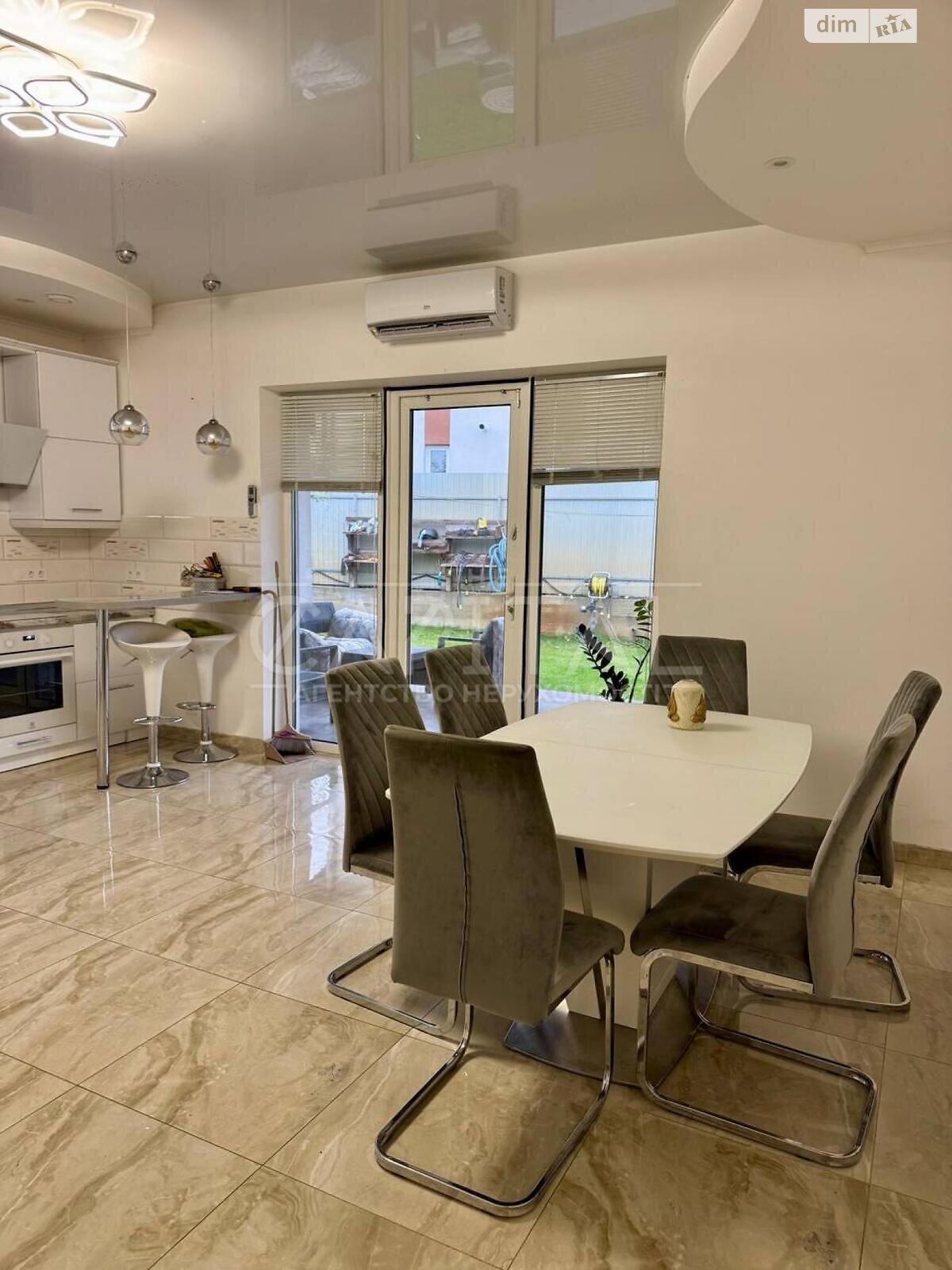 одноповерховий будинок з верандою, 110 кв. м, цегла. Здається помісячно в Віті-Поштовій фото 1