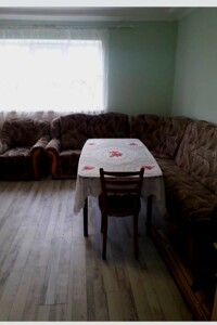 одноэтажный дом с гаражом, 100 кв. м, кирпич. Сдается помесячно в Волково фото 2 одноэтажный дом с гаражом, 100 кв. м, кирпич. Сдается помесячно в Волково фото 2