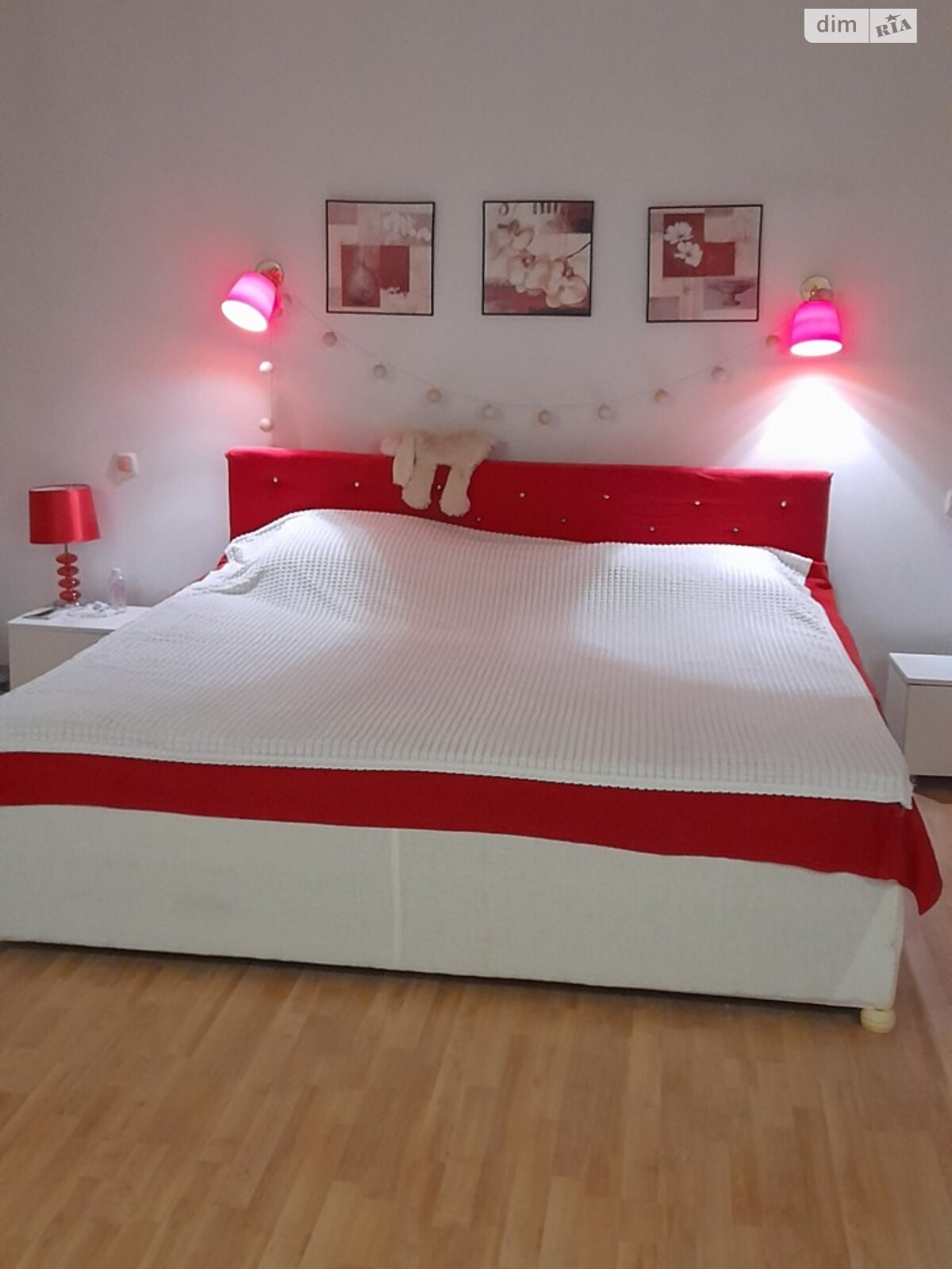 двухэтажный дом с верандой, 360 кв. м, кирпич. Сдается помесячно в Вольном фото 1 двухэтажный дом с верандой, 360 кв. м, кирпич. Сдается помесячно в Вольном фото 1