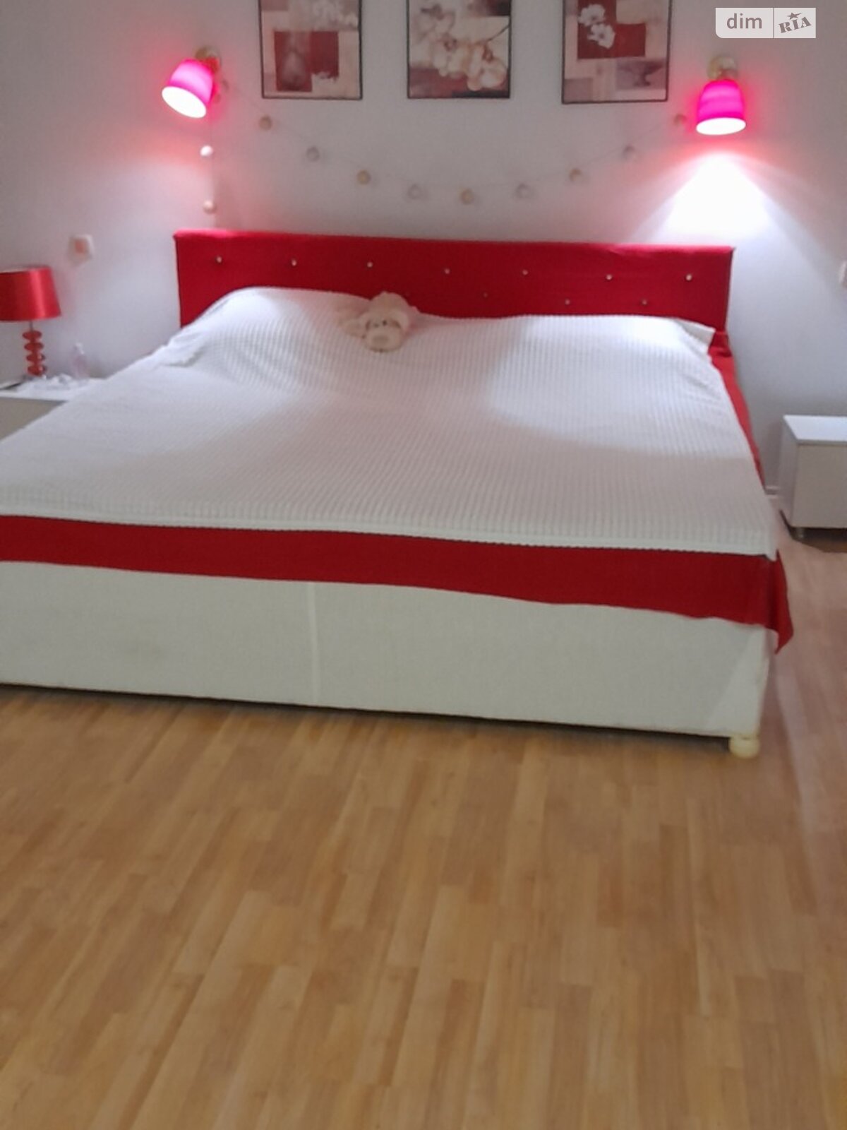 двухэтажный дом с верандой, 360 кв. м, кирпич. Сдается помесячно в Вольном фото 1 двухэтажный дом с верандой, 360 кв. м, кирпич. Сдается помесячно в Вольном фото 1