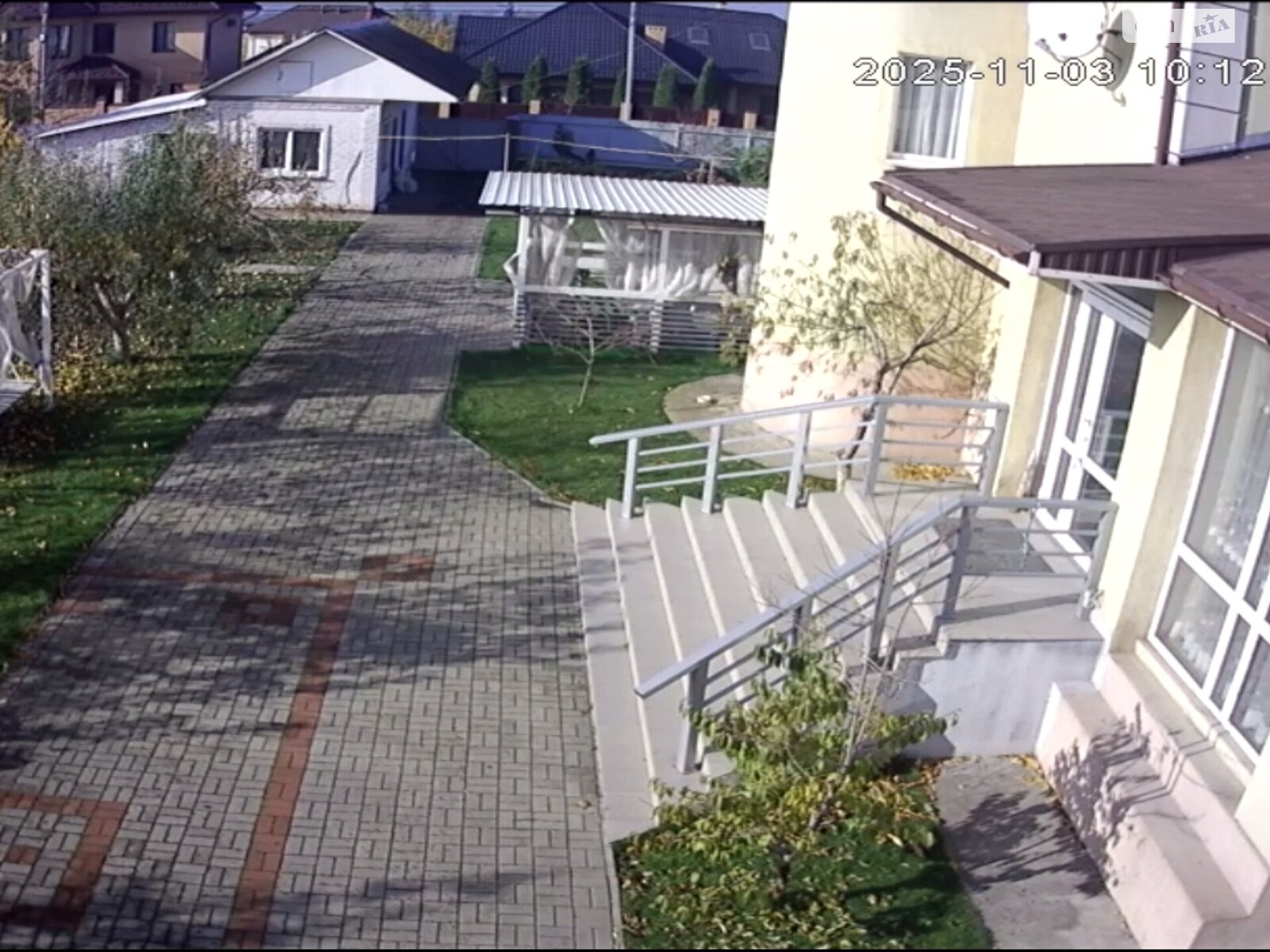 двухэтажный дом с верандой, 360 кв. м, кирпич. Сдается помесячно в Вольном фото 1 двухэтажный дом с верандой, 360 кв. м, кирпич. Сдается помесячно в Вольном фото 1