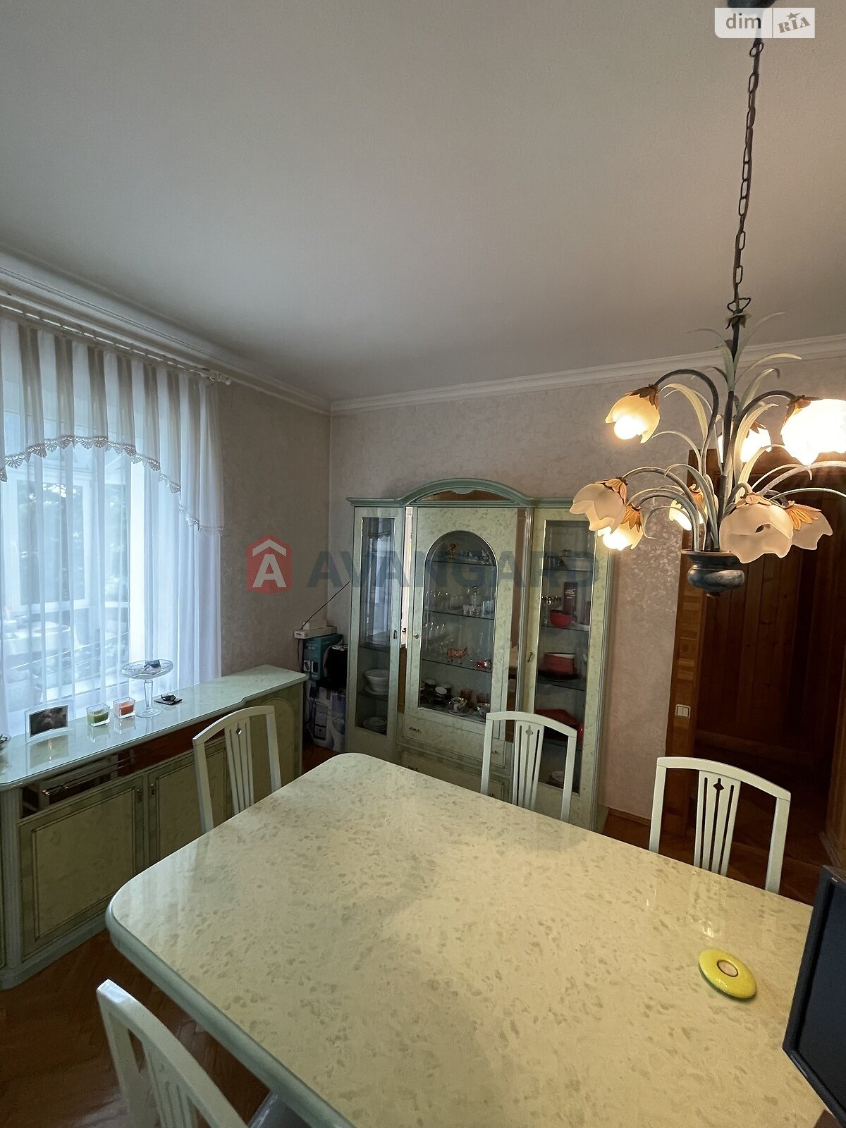 двоповерховий будинок, 250 кв. м, кирпич. Здається помісячно в Волоському фото 1 двоповерховий будинок, 250 кв. м, кирпич. Здається помісячно в Волоському фото 1