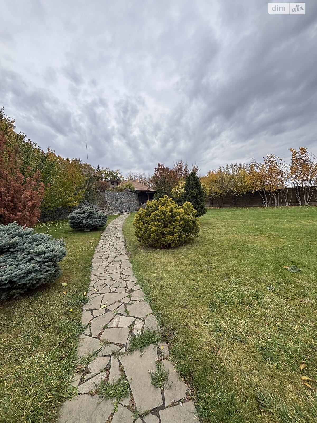 триповерховий будинок з верандою, 140 кв. м, кирпич. Здається помісячно в Волоському фото 1 триповерховий будинок з верандою, 140 кв. м, кирпич. Здається помісячно в Волоському фото 1