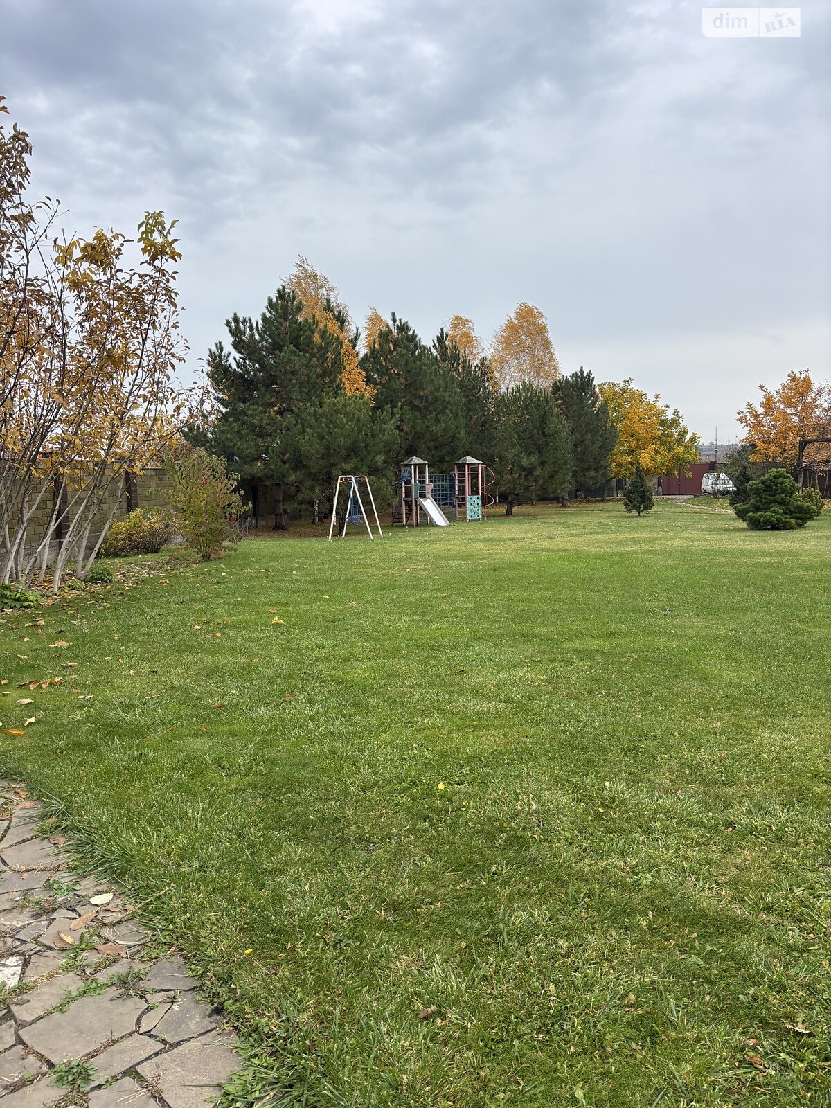 триповерховий будинок з верандою, 140 кв. м, кирпич. Здається помісячно в Волоському фото 1 триповерховий будинок з верандою, 140 кв. м, кирпич. Здається помісячно в Волоському фото 1
