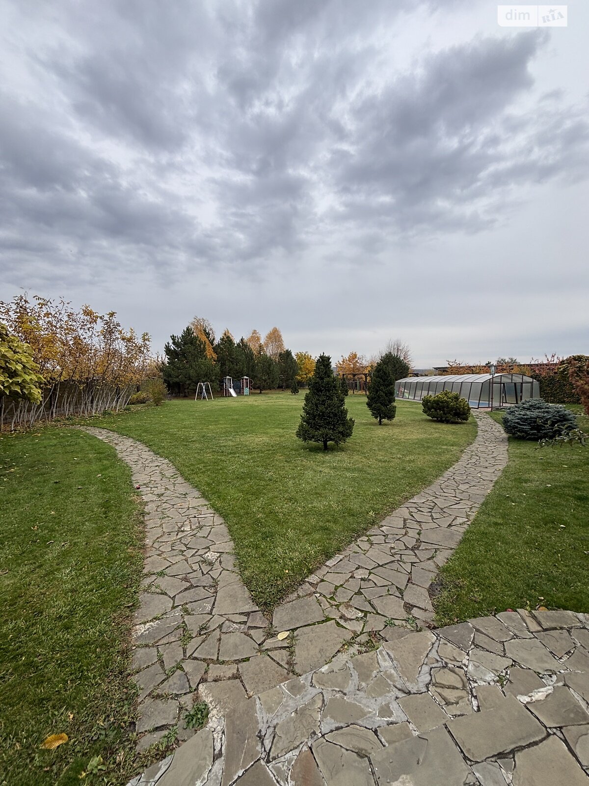 триповерховий будинок з верандою, 140 кв. м, кирпич. Здається помісячно в Волоському фото 1 триповерховий будинок з верандою, 140 кв. м, кирпич. Здається помісячно в Волоському фото 1