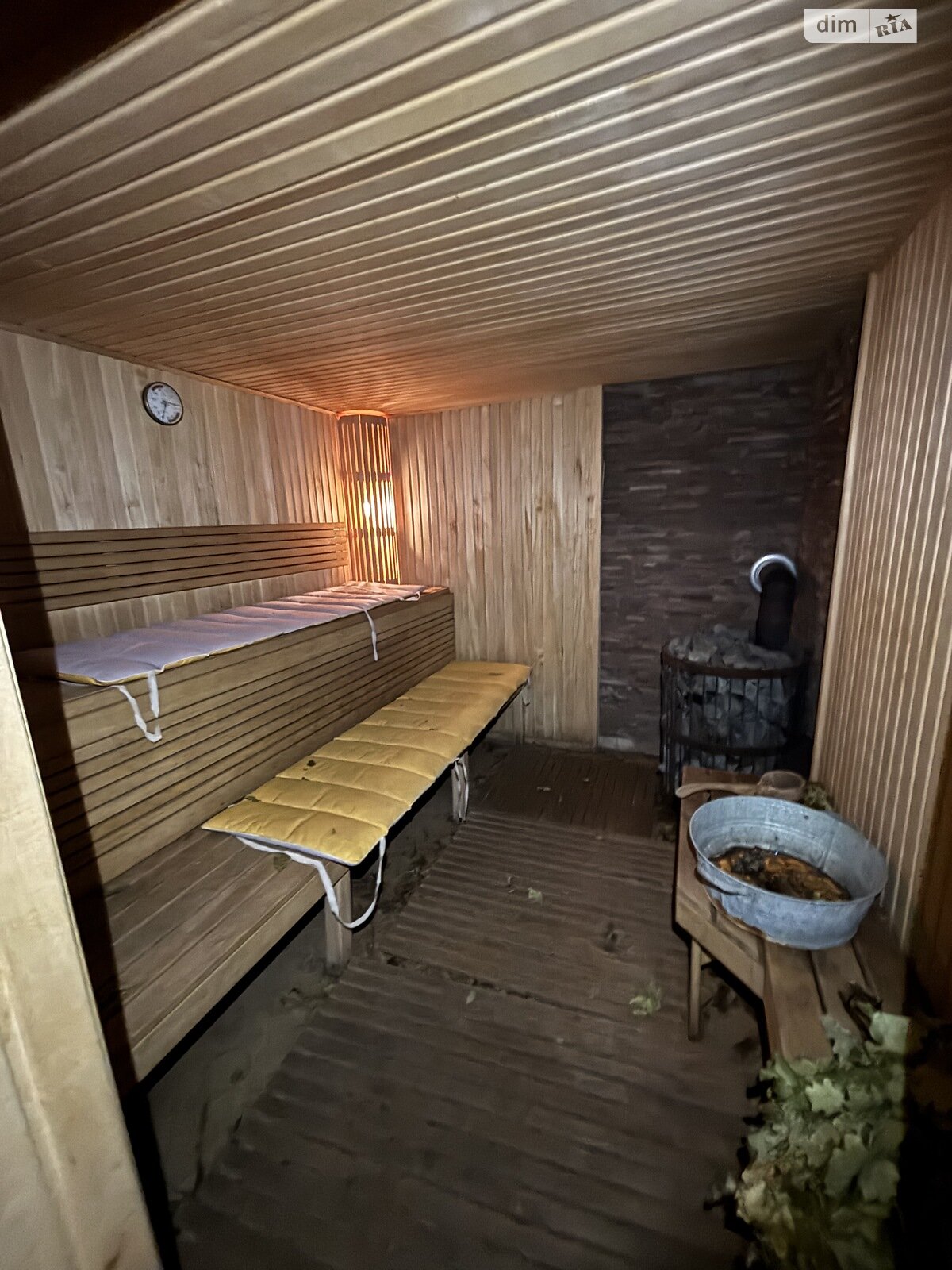 триповерховий будинок з верандою, 140 кв. м, кирпич. Здається помісячно в Волоському фото 1 триповерховий будинок з верандою, 140 кв. м, кирпич. Здається помісячно в Волоському фото 1