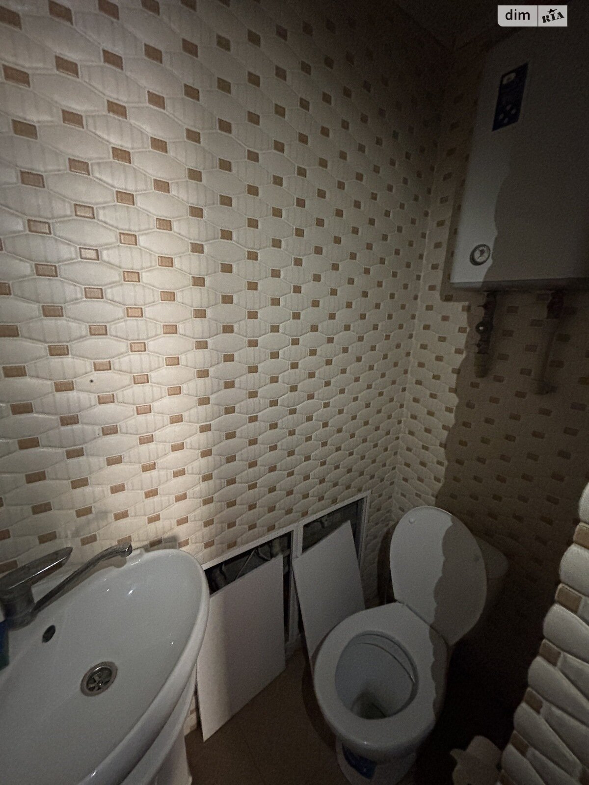 триповерховий будинок з верандою, 140 кв. м, кирпич. Здається помісячно в Волоському фото 1 триповерховий будинок з верандою, 140 кв. м, кирпич. Здається помісячно в Волоському фото 1