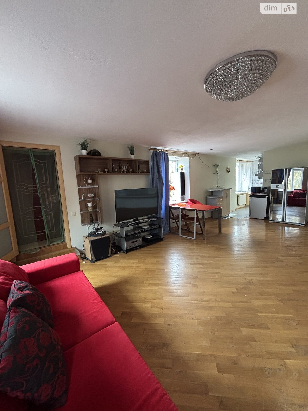 триповерховий будинок з верандою, 140 кв. м, кирпич. Здається помісячно в Волоському фото 1 триповерховий будинок з верандою, 140 кв. м, кирпич. Здається помісячно в Волоському фото 1