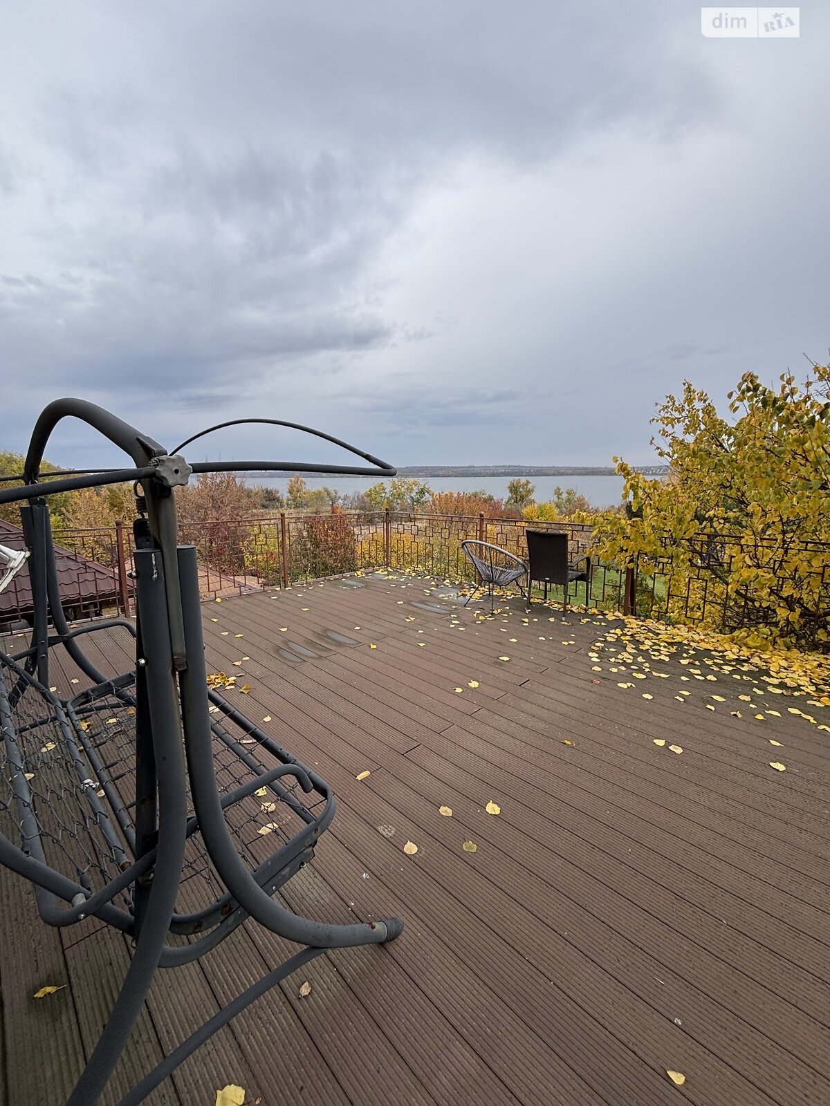 триповерховий будинок з верандою, 140 кв. м, кирпич. Здається помісячно в Волоському фото 1 триповерховий будинок з верандою, 140 кв. м, кирпич. Здається помісячно в Волоському фото 1