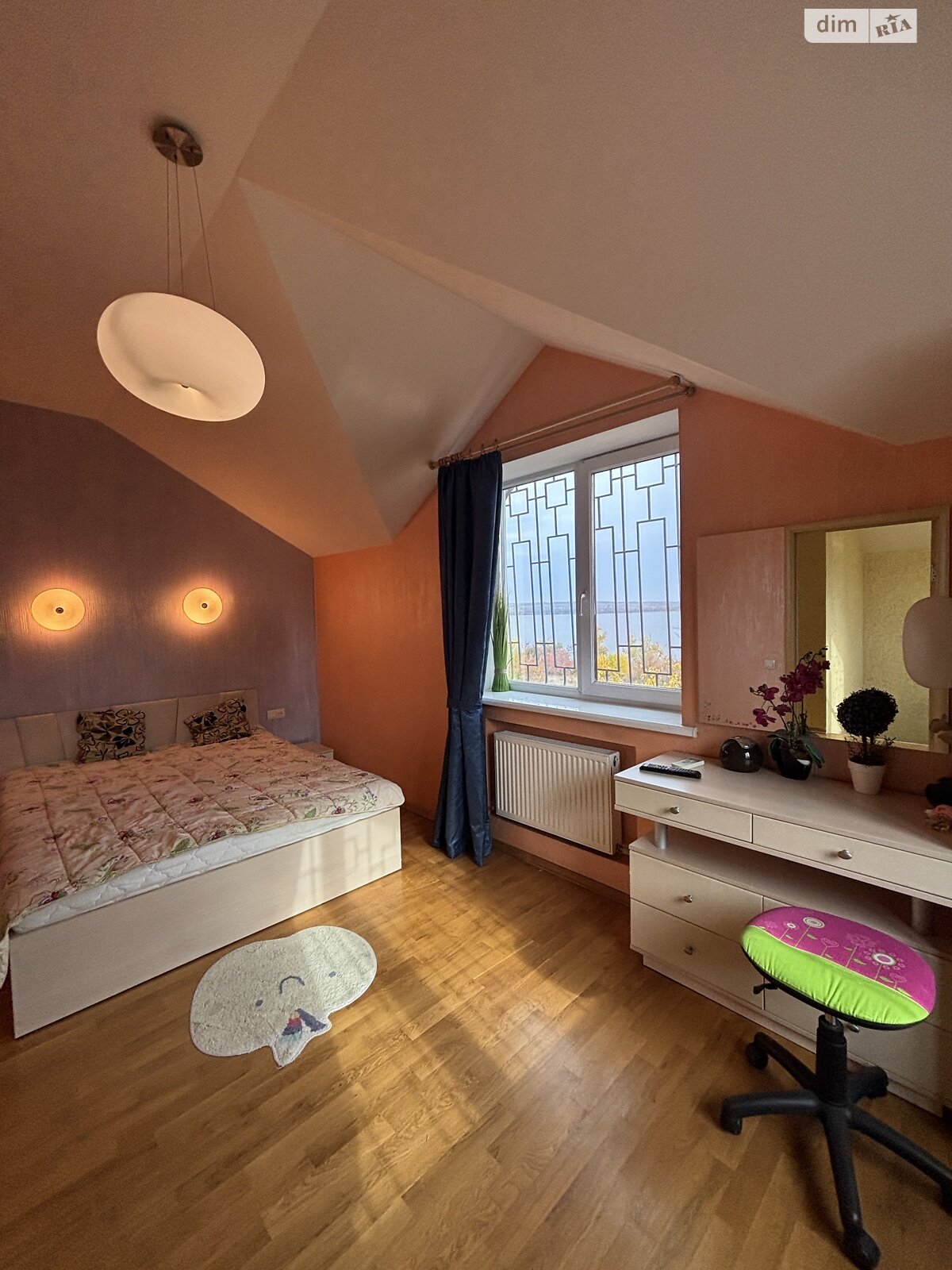 триповерховий будинок з верандою, 140 кв. м, кирпич. Здається помісячно в Волоському фото 1 триповерховий будинок з верандою, 140 кв. м, кирпич. Здається помісячно в Волоському фото 1