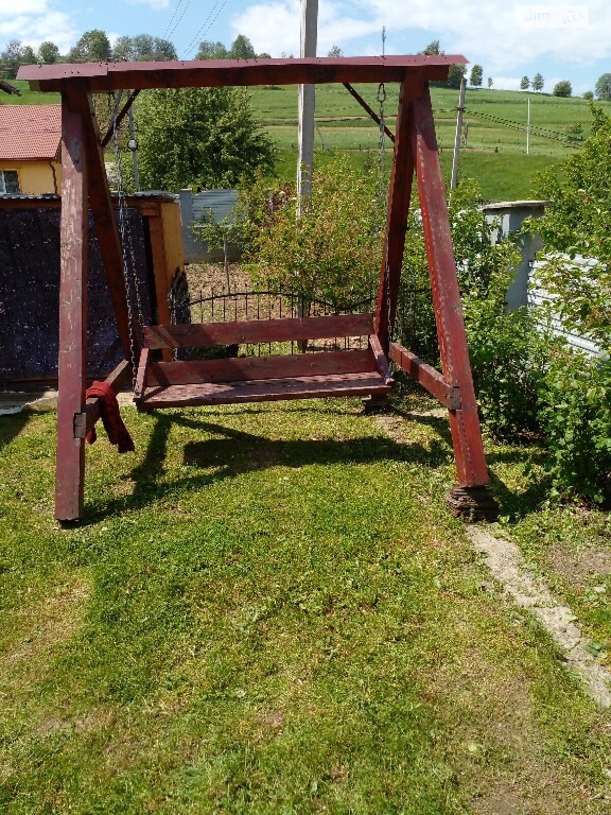 двопроверховий будинок з балконом, 250 кв. м, цегла. Здається помісячно в Воловці, в районі Воловець фото 1