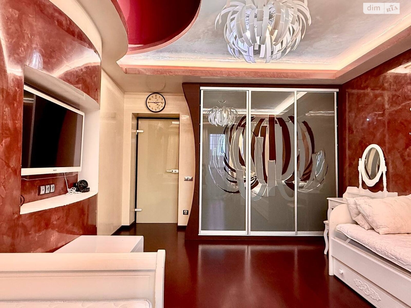 триповерховий будинок з гаражем, 350 кв. м, цегла. Здається помісячно в Ворзелі фото 1