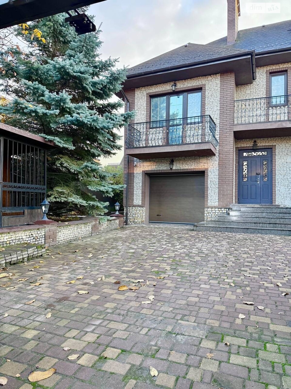 триповерховий будинок з гаражем, 350 кв. м, цегла. Здається помісячно в Ворзелі фото 1