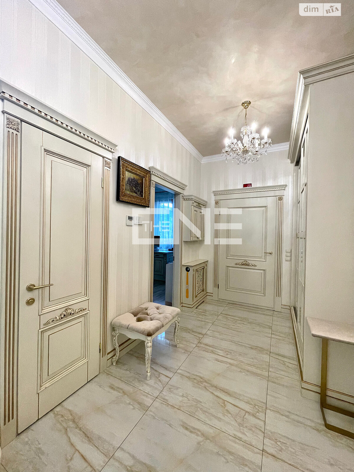 двоповерховий будинок, 450 кв. м, кирпич. Здається помісячно в Вишгороді фото 1 двоповерховий будинок, 450 кв. м, кирпич. Здається помісячно в Вишгороді фото 1
