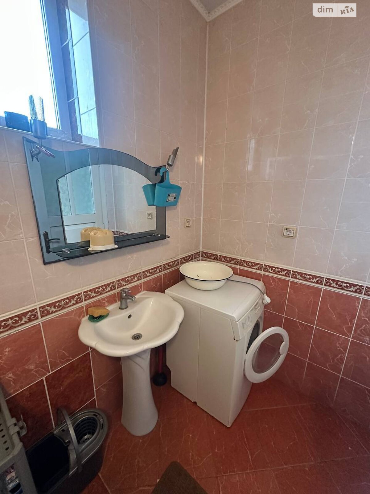 двухэтажный дом, 120 кв. м, кирпич. Сдается помесячно в Ямнице фото 1