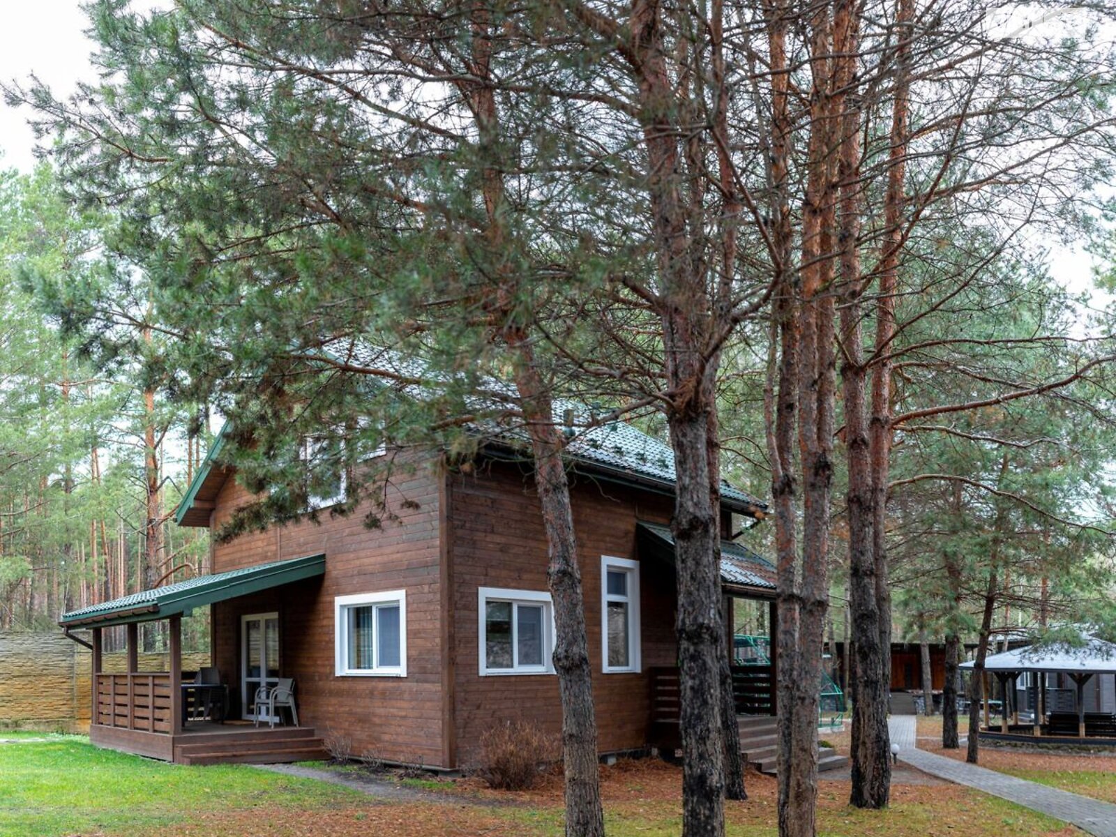 двухэтажный дом беседка, 90 кв. м, каркасный. Сдается помесячно в Ясногородке фото 1 двухэтажный дом беседка, 90 кв. м, каркасный. Сдается помесячно в Ясногородке фото 1