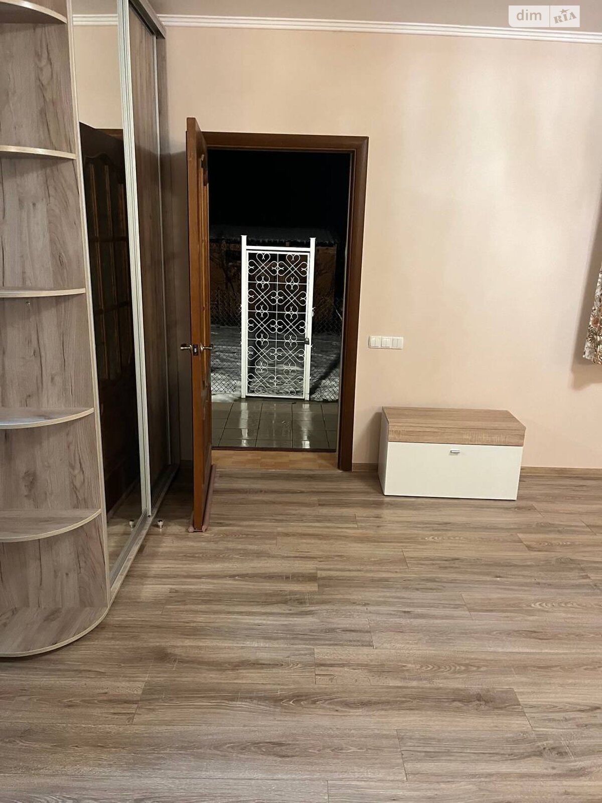 одноповерховий будинок, 135 кв. м, кирпич. Здається помісячно в Забір’ї фото 1 одноповерховий будинок, 135 кв. м, кирпич. Здається помісячно в Забір’ї фото 1