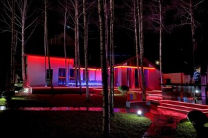 двухэтажный дом с балконом, 244 кв. м, кирпич. Сдается помесячно в Забырье фото 2