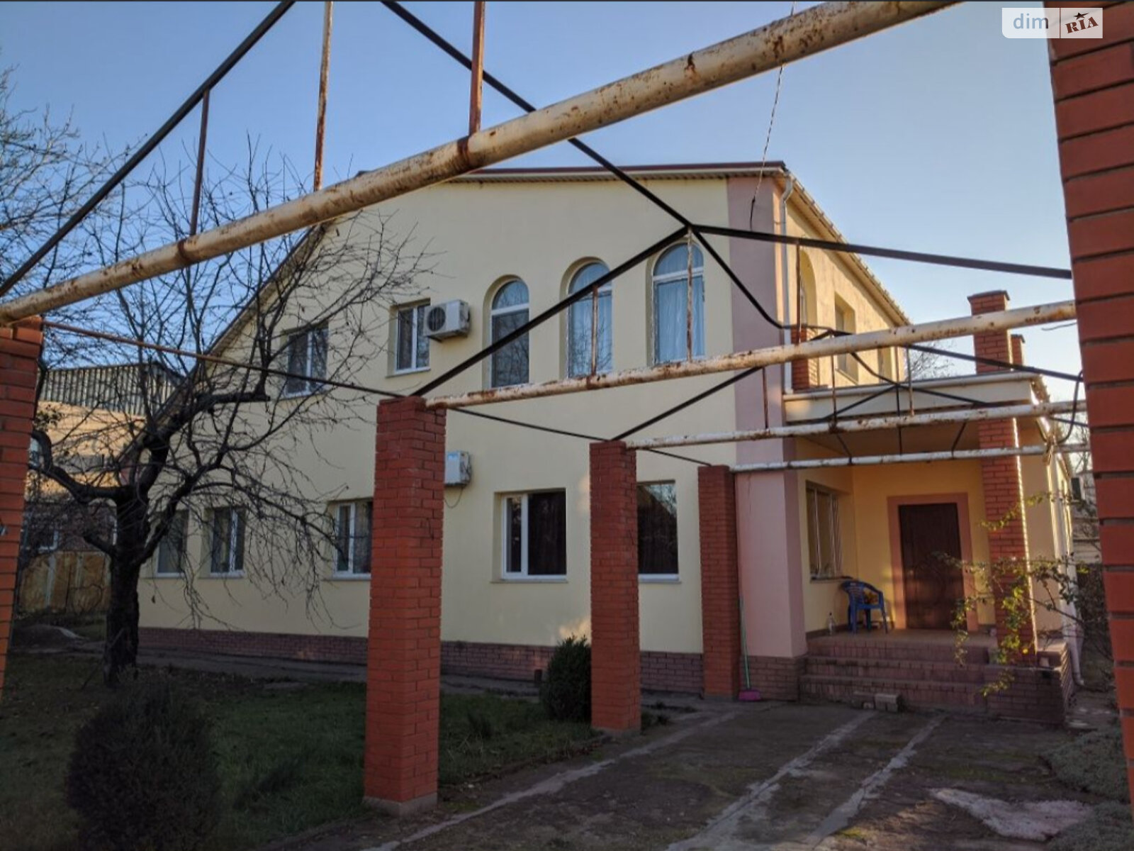 двухэтажный дом, 242 кв. м, кирпич. Сдается помесячно в Запорожье, в районе Шевченковский фото 1