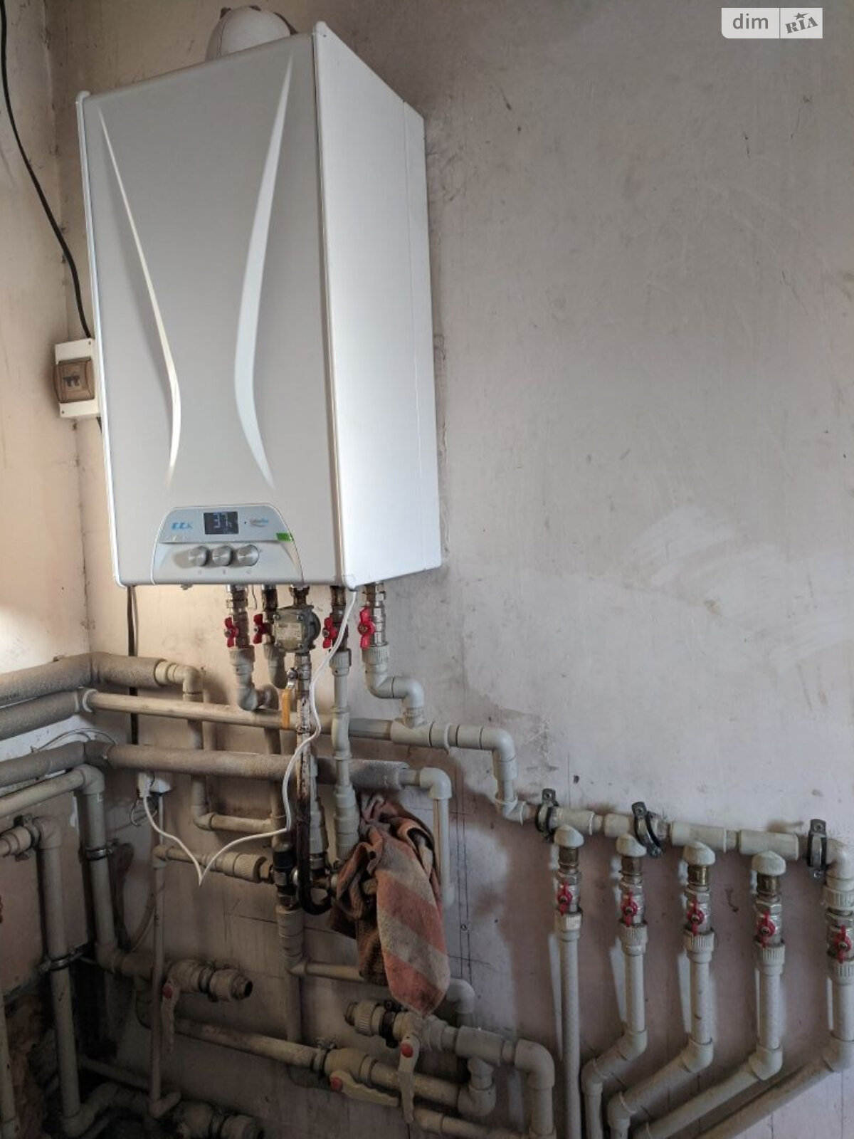 двухэтажный дом, 242 кв. м, кирпич. Сдается помесячно в Запорожье, в районе Шевченковский фото 1