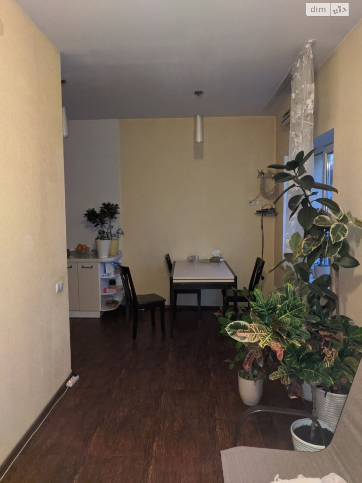 двухэтажный дом, 242 кв. м, кирпич. Сдается помесячно в Запорожье, в районе Шевченковский фото 1