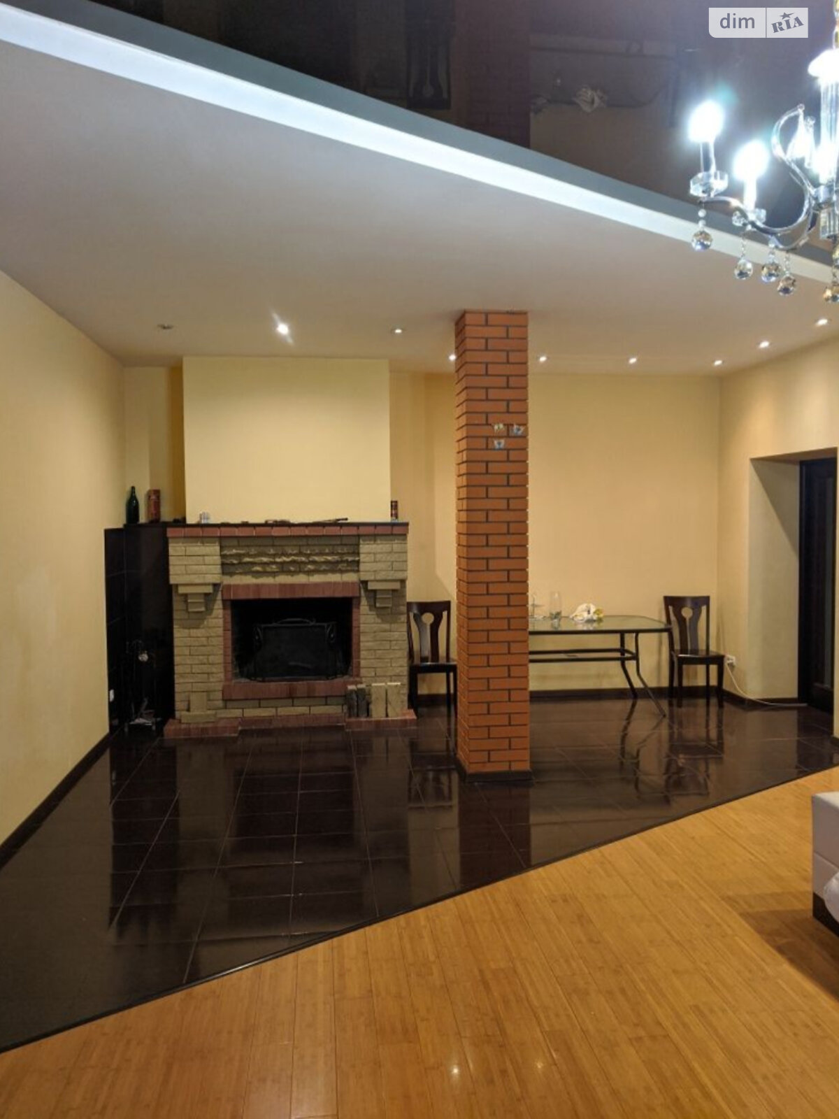 двухэтажный дом, 242 кв. м, кирпич. Сдается помесячно в Запорожье, в районе Шевченковский фото 1