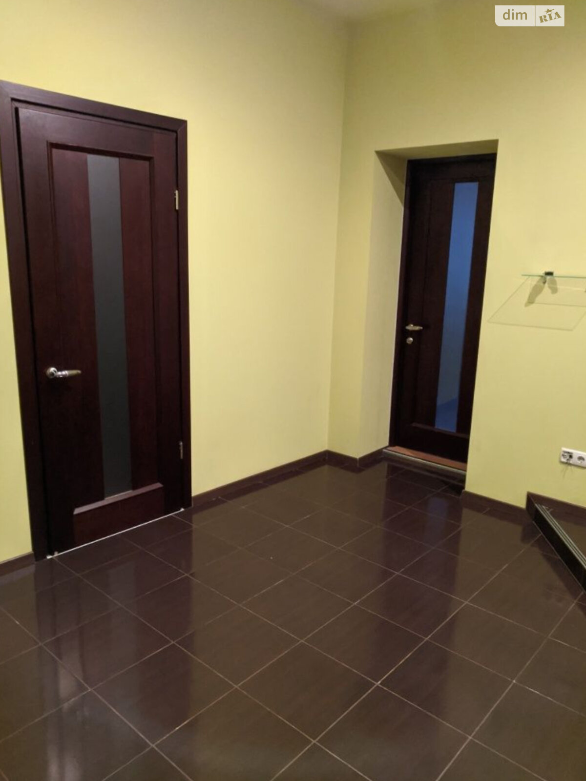 двухэтажный дом, 242 кв. м, кирпич. Сдается помесячно в Запорожье, в районе Шевченковский фото 1