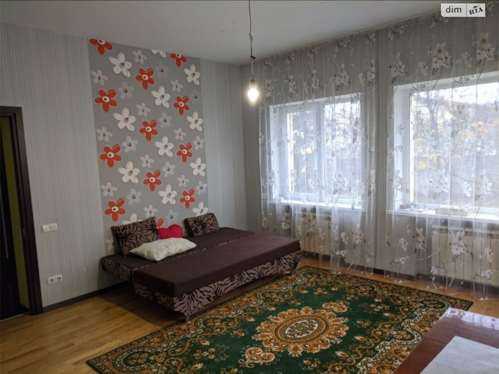 двухэтажный дом, 242 кв. м, кирпич. Сдается помесячно в Запорожье, в районе Шевченковский фото 1