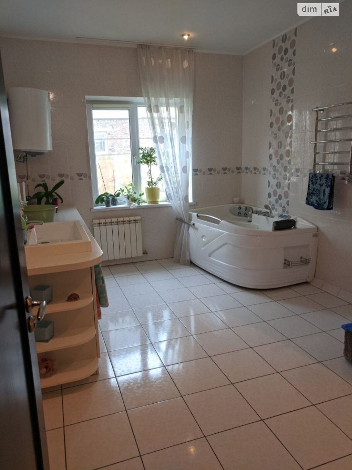 двухэтажный дом, 242 кв. м, кирпич. Сдается помесячно в Запорожье, в районе Шевченковский фото 1