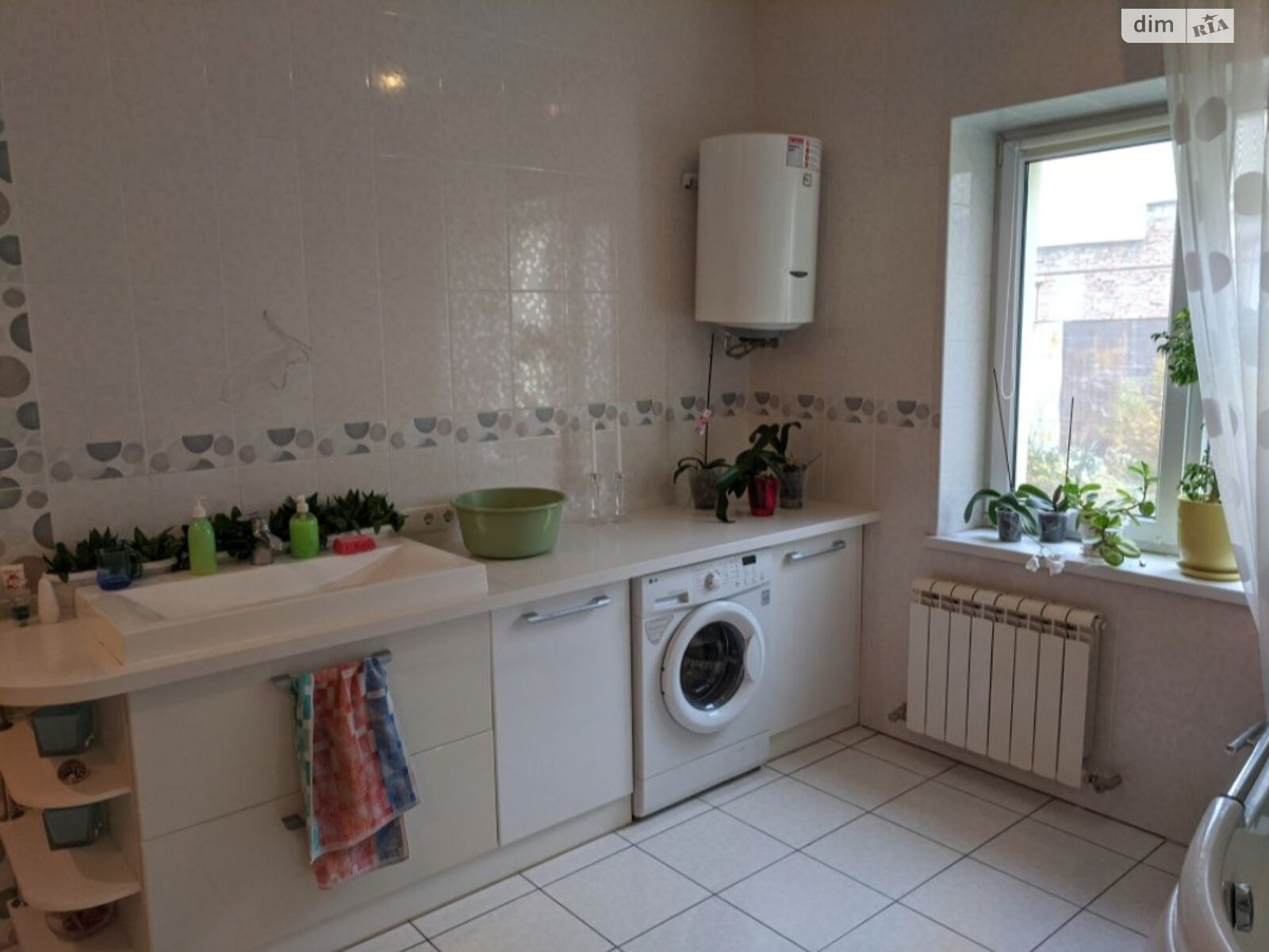 двухэтажный дом, 242 кв. м, кирпич. Сдается помесячно в Запорожье, в районе Шевченковский фото 1