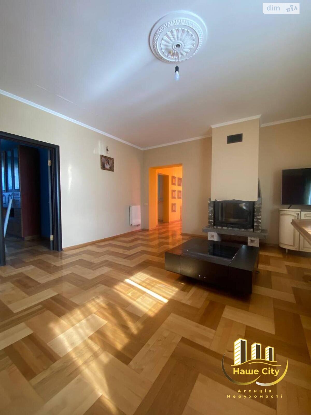 трехэтажный дом, 130 кв. м, кирпич. Сдается помесячно в Зубре фото 1 трехэтажный дом, 130 кв. м, кирпич. Сдается помесячно в Зубре фото 1