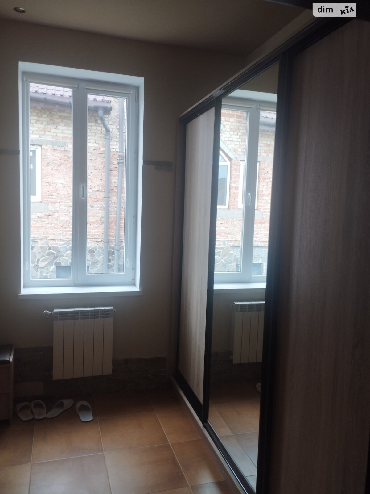 двухэтажный дом с балконом, 372.9 кв. м, кирпич. Сдается помесячно в Зымна Вода фото 1 двухэтажный дом с балконом, 372.9 кв. м, кирпич. Сдается помесячно в Зымна Вода фото 1