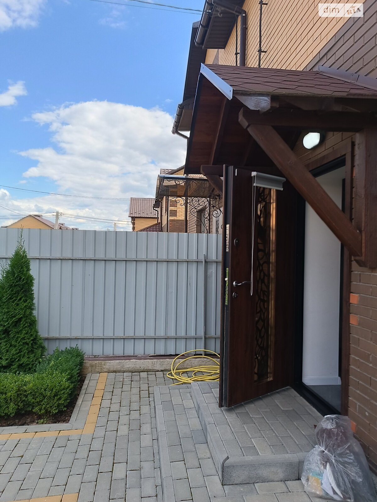 двоповерховий дуплекс, 100 кв. м, цегла. Здається помісячно в Агрономічному фото 1