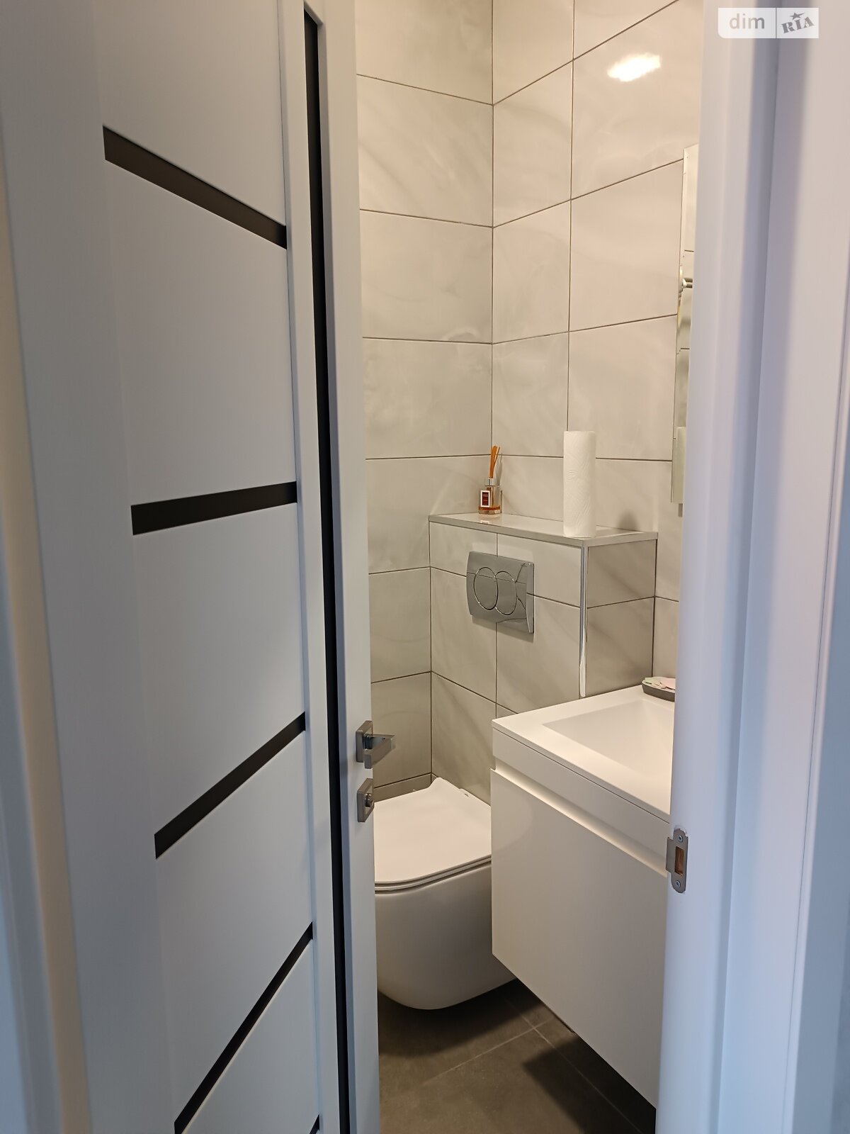 двоповерховий дуплекс, 100 кв. м, цегла. Здається помісячно в Агрономічному фото 1