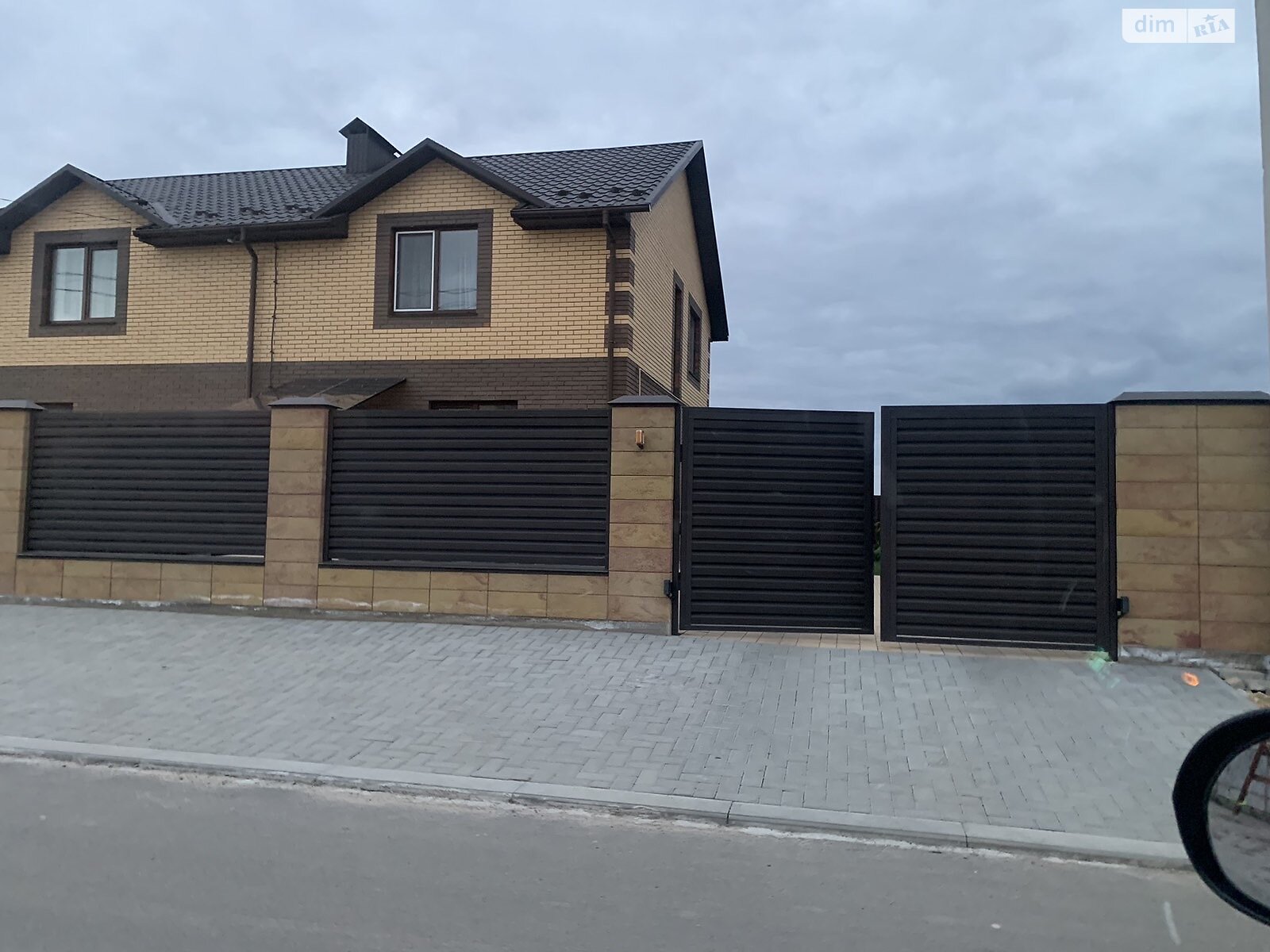 двоповерховий дуплекс, 105 кв. м, цегла. Здається помісячно в Агрономічному фото 1 двоповерховий дуплекс, 105 кв. м, цегла. Здається помісячно в Агрономічному фото 1