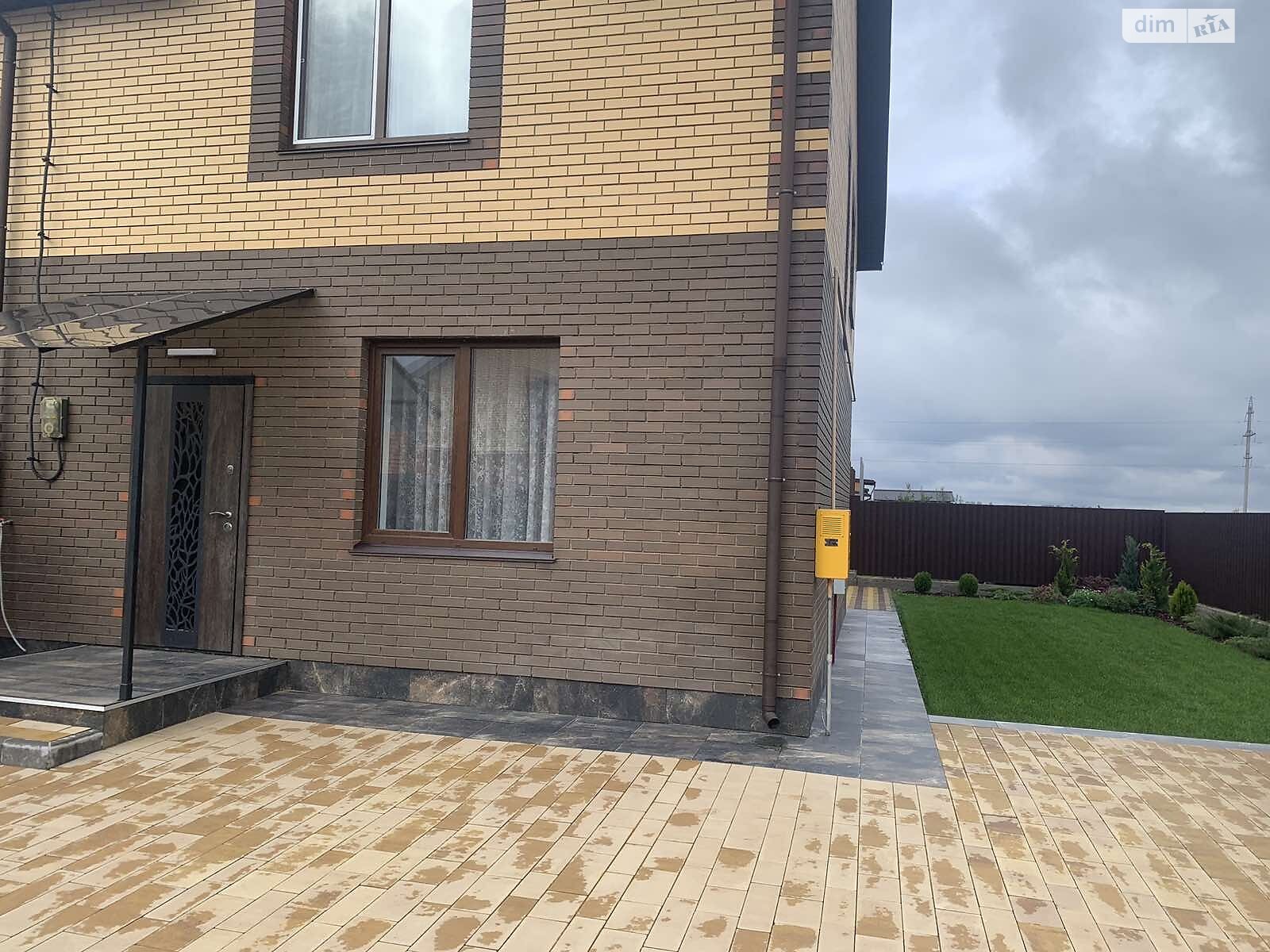 двоповерховий дуплекс, 105 кв. м, цегла. Здається помісячно в Агрономічному фото 1 двоповерховий дуплекс, 105 кв. м, цегла. Здається помісячно в Агрономічному фото 1