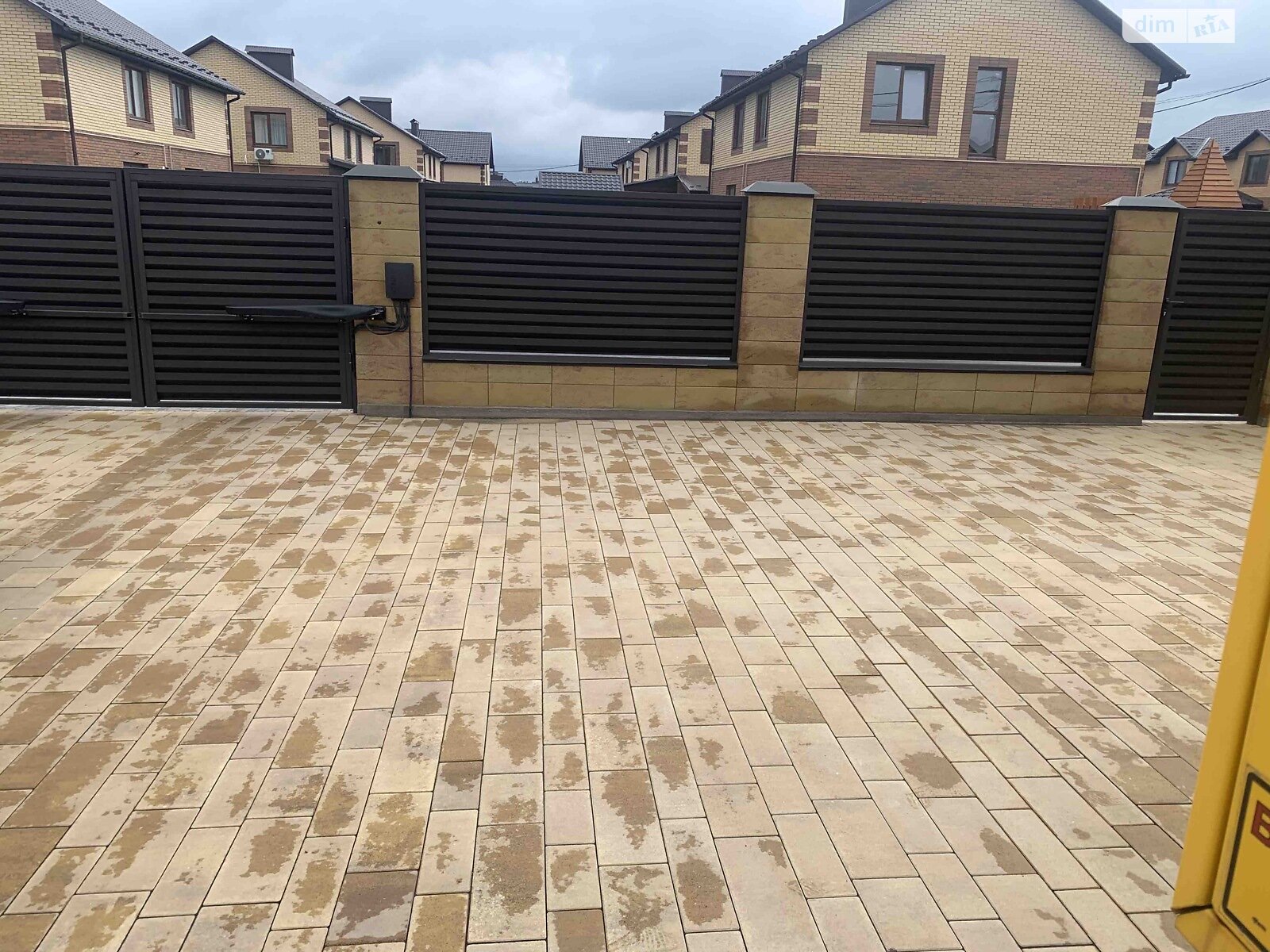 двоповерховий дуплекс, 105 кв. м, цегла. Здається помісячно в Агрономічному фото 1 двоповерховий дуплекс, 105 кв. м, цегла. Здається помісячно в Агрономічному фото 1