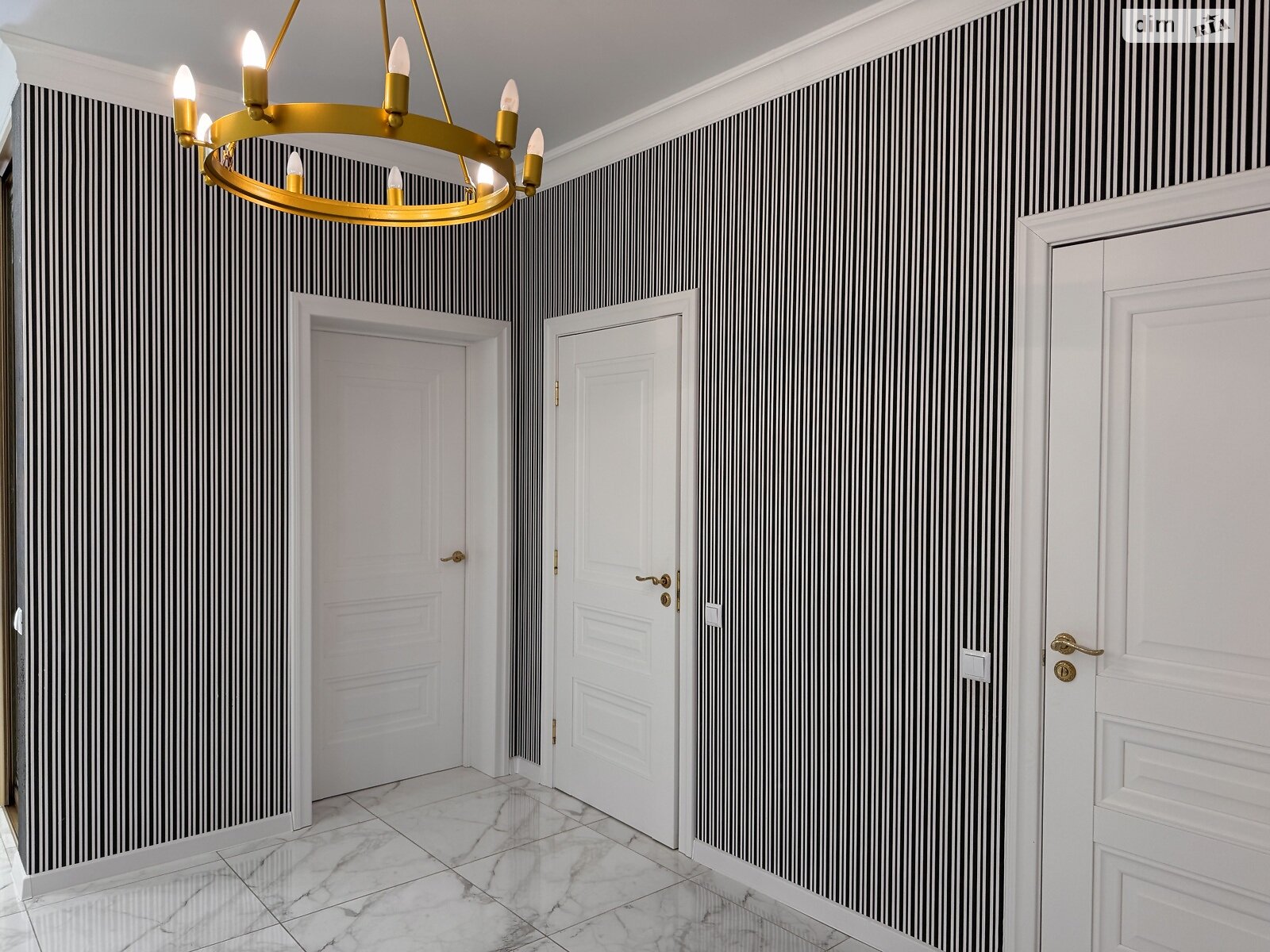 одноэтажный дуплекс, 103 кв. м, кирпич. Сдается помесячно в Буче, в районе Буча фото 1 одноэтажный дуплекс, 103 кв. м, кирпич. Сдается помесячно в Буче, в районе Буча фото 1