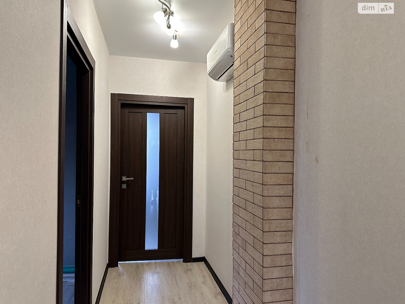 двухэтажный дуплекс, 130 кв. м, кирпич. Сдается помесячно в Гостомеле фото 1 двухэтажный дуплекс, 130 кв. м, кирпич. Сдается помесячно в Гостомеле фото 1