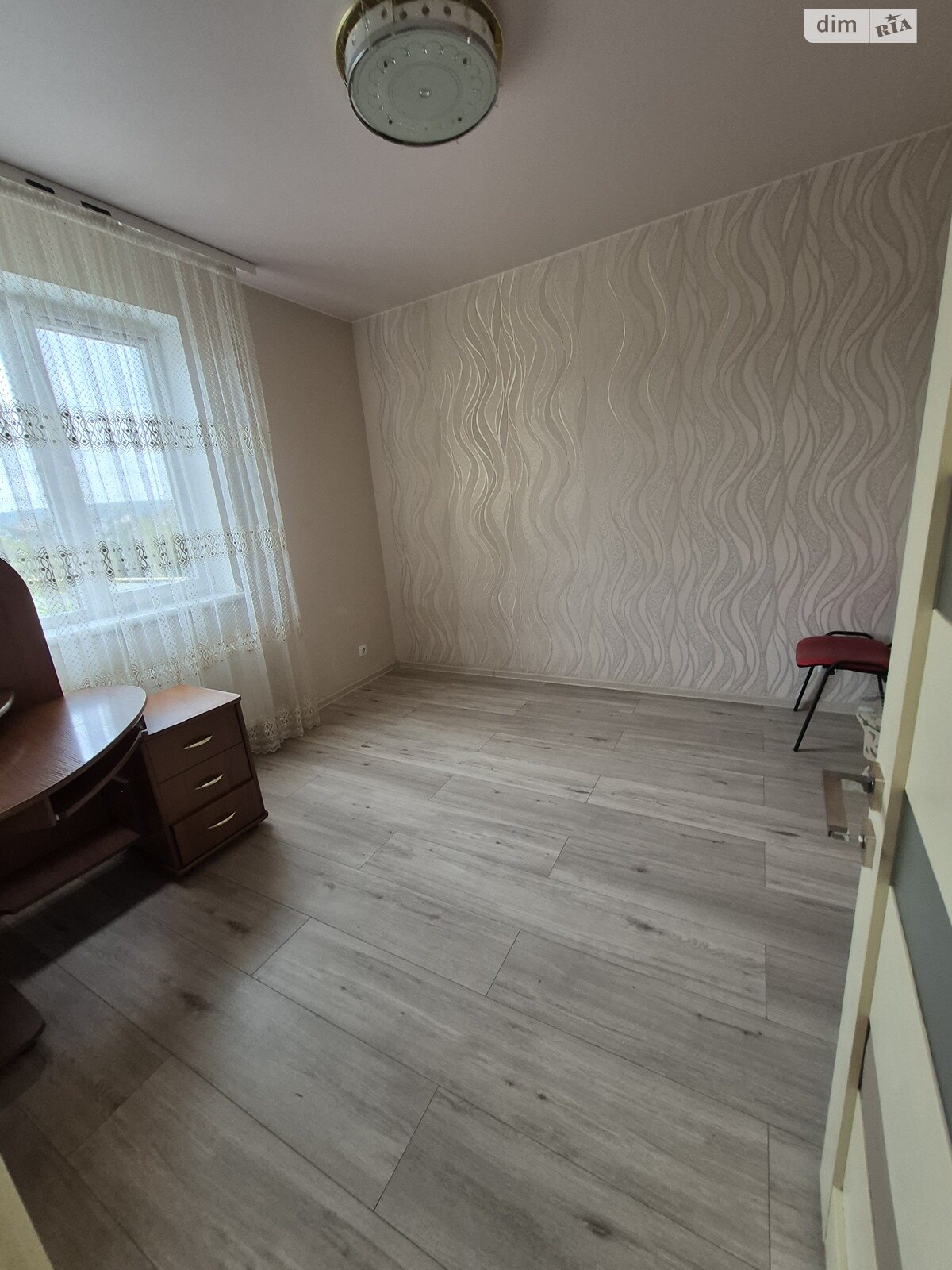 двопроверховий дуплекс, 105 кв. м, кирпич. Здається помісячно в Хмельницькому, в районі Лезневе фото 1