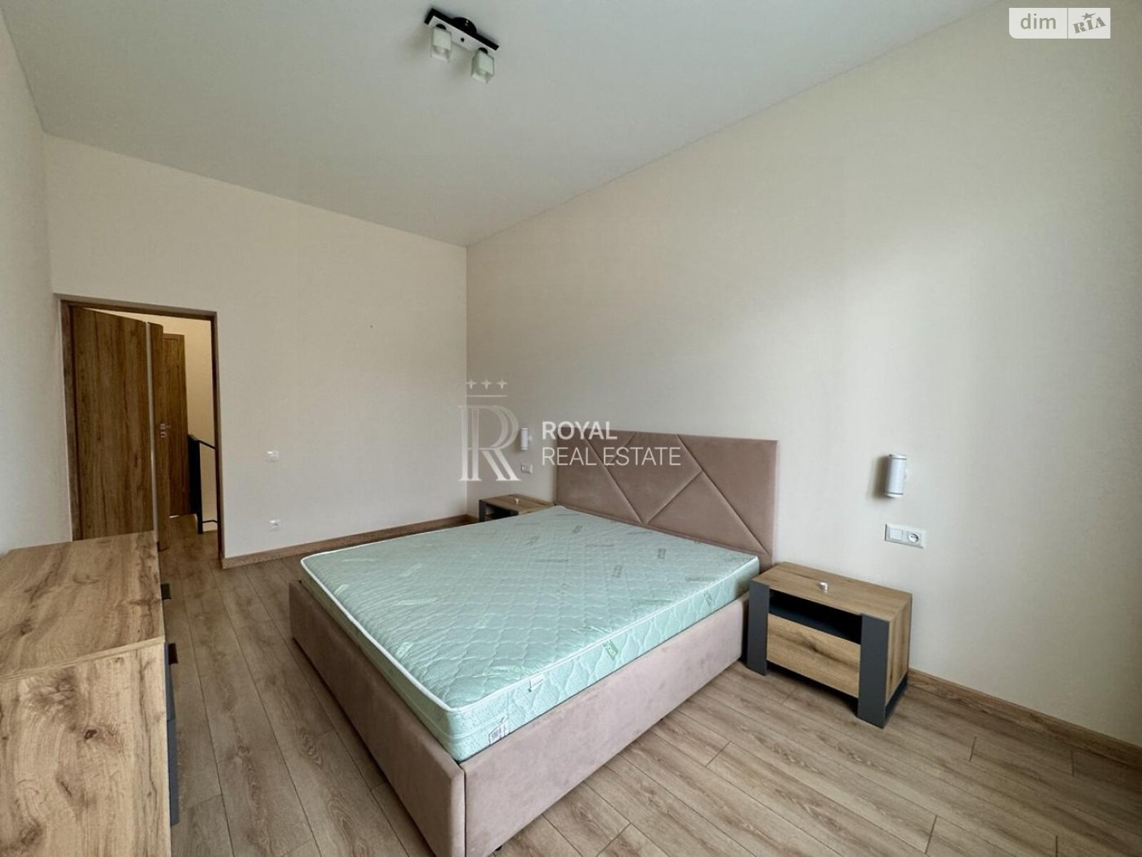 двухэтажный дуплекс, 160 кв. м, кирпич. Сдается помесячно в Киеве, в районе Быковня фото 1