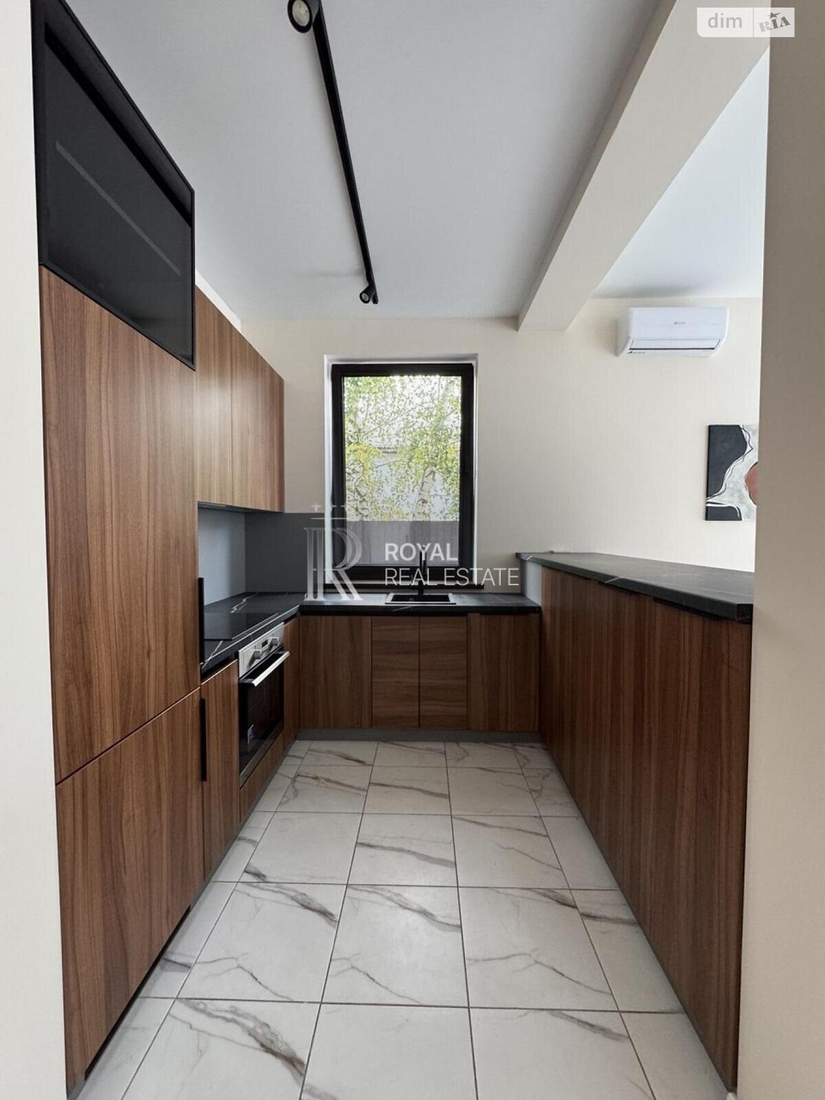 двухэтажный дуплекс, 160 кв. м, кирпич. Сдается помесячно в Киеве, в районе Быковня фото 1