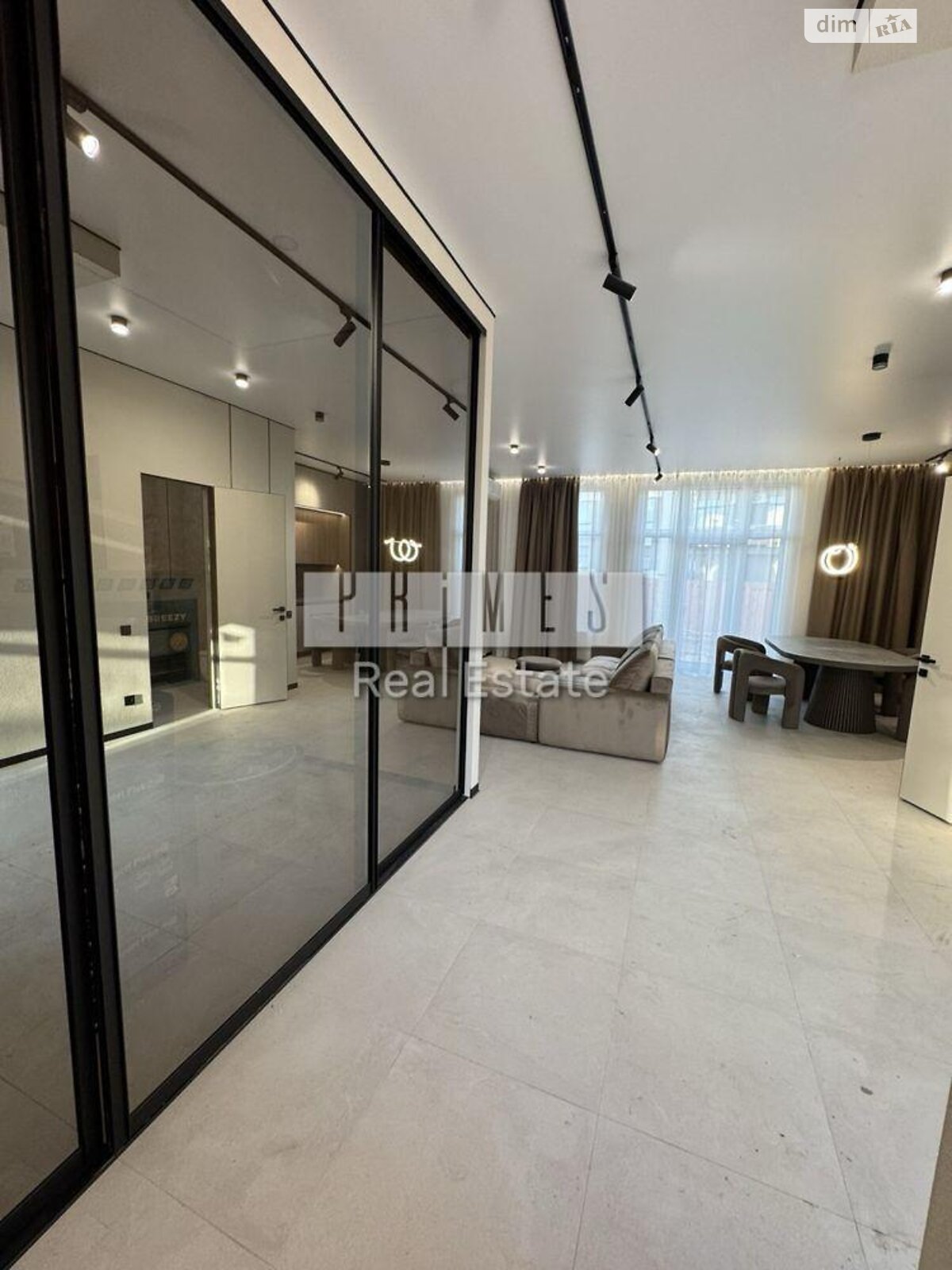 двухэтажный дуплекс, 135 кв. м, кирпич. Сдается помесячно в Киеве, в районе Осокорки фото 1 двухэтажный дуплекс, 135 кв. м, кирпич. Сдается помесячно в Киеве, в районе Осокорки фото 1